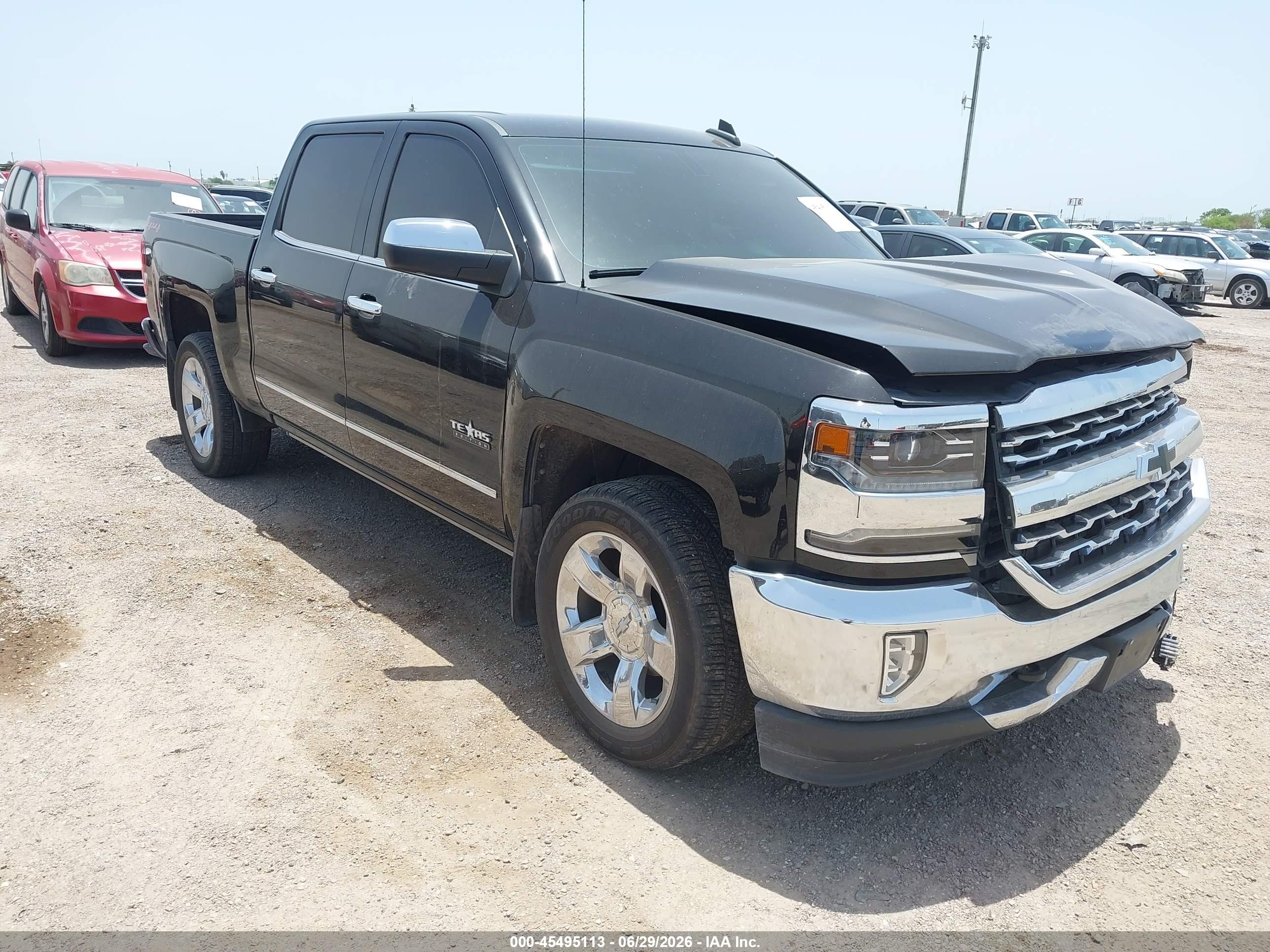 2018 Chevrolet Silverado 1500 LTZ, VIN 3GCUKSEJ7JG546901 — Front end