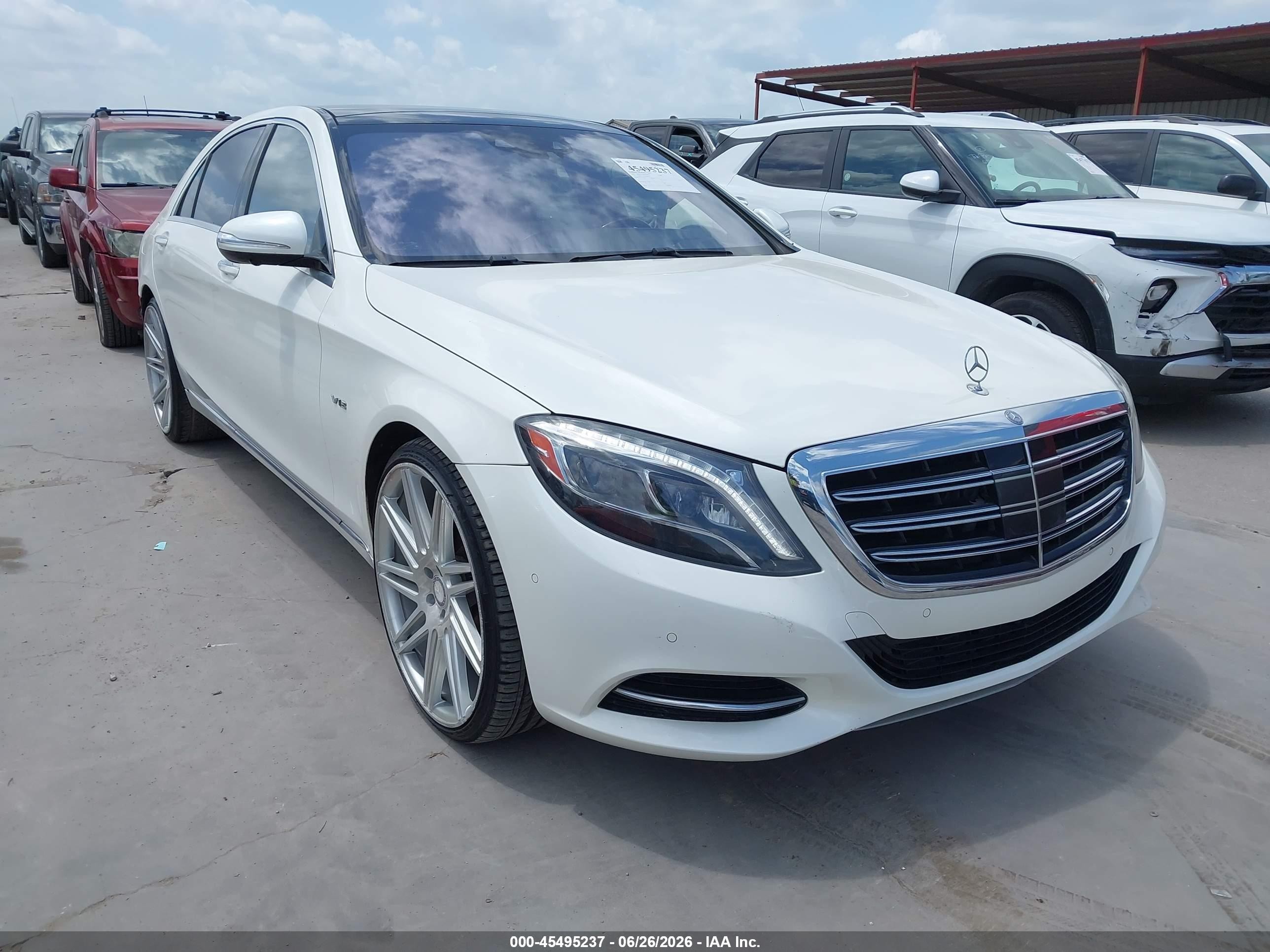 2015 Mercedes-Benz S, VIN WDDUG7GB3FA098169 — Rear end