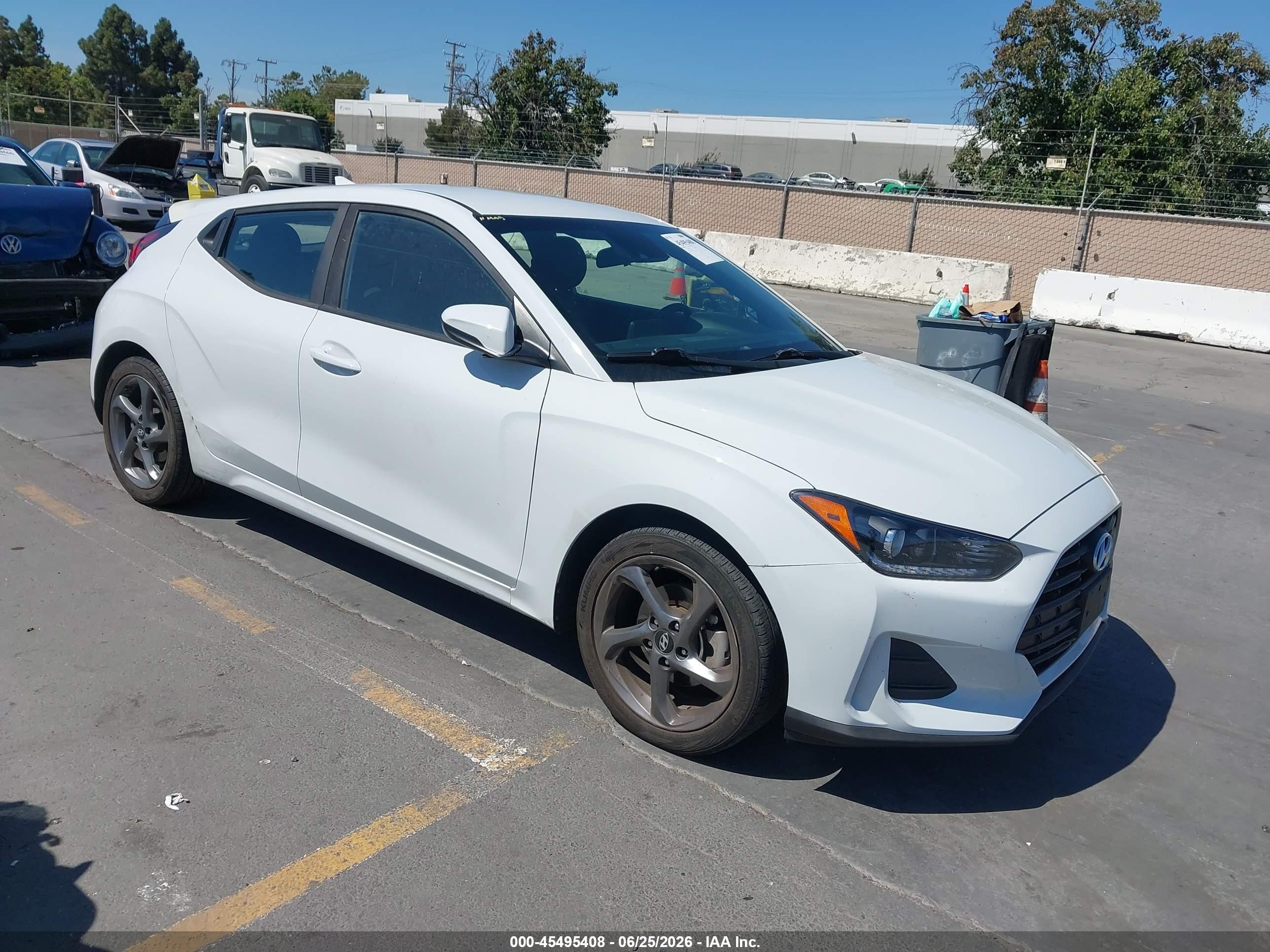 2020 Hyundai Veloster Premium, VIN KMHTG6AFXLU026841 — Обычный износ