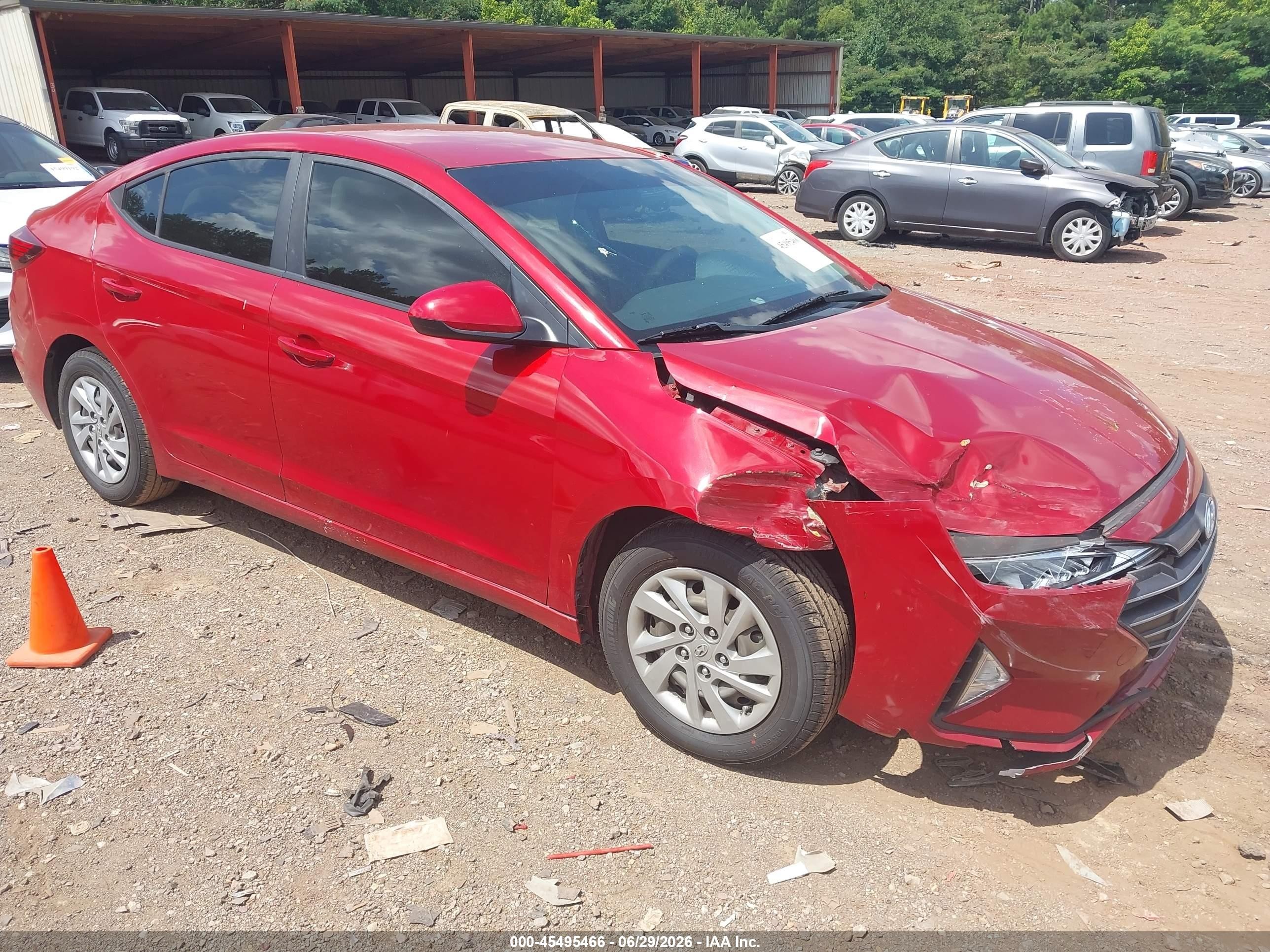 2019 Hyundai Elantra SE, VIN KMHD74LF3KU841998 — Front end