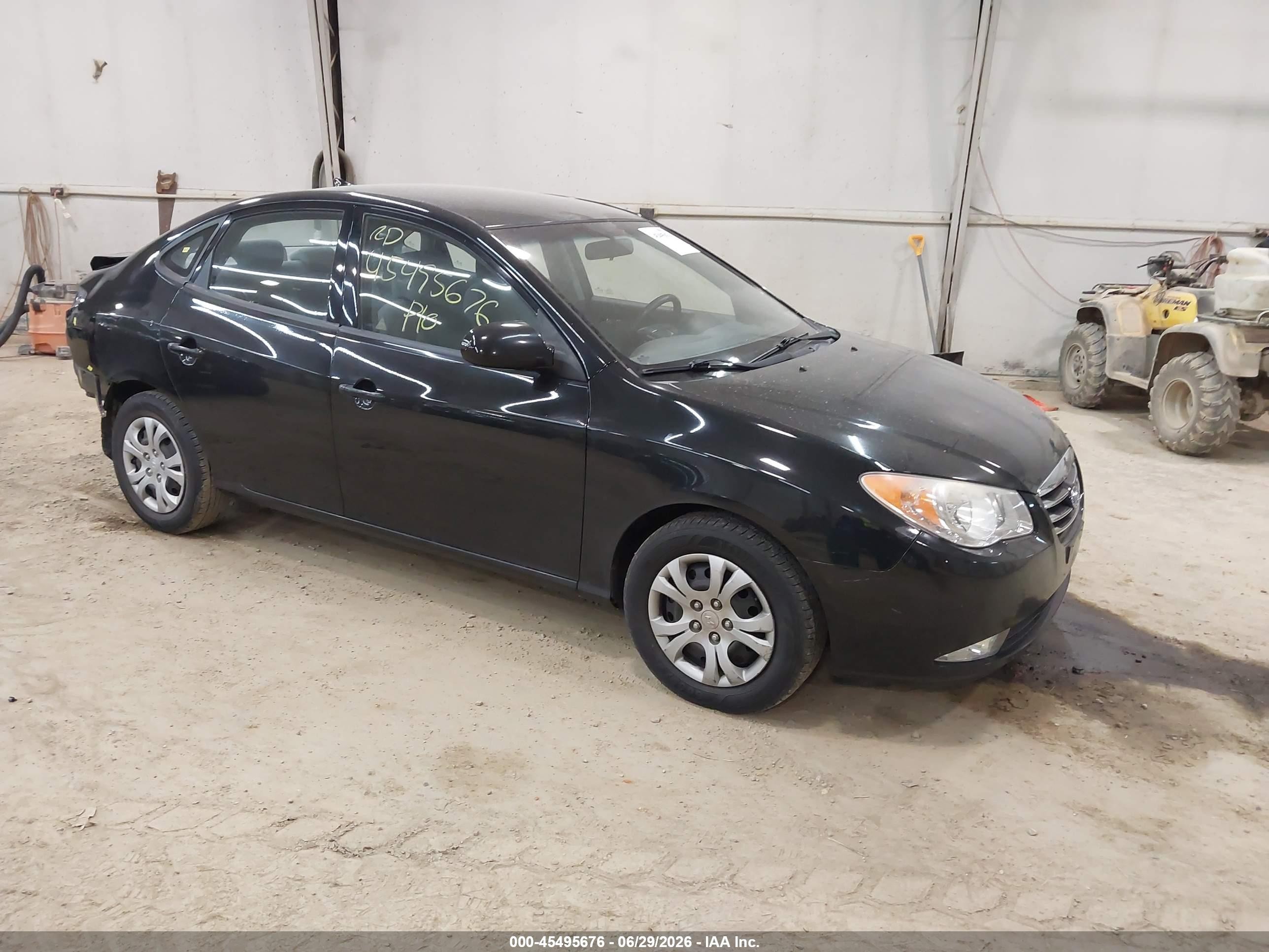 2010 Hyundai Elantra GLS, VIN KMHDU4AD6AU113410 — Rear end