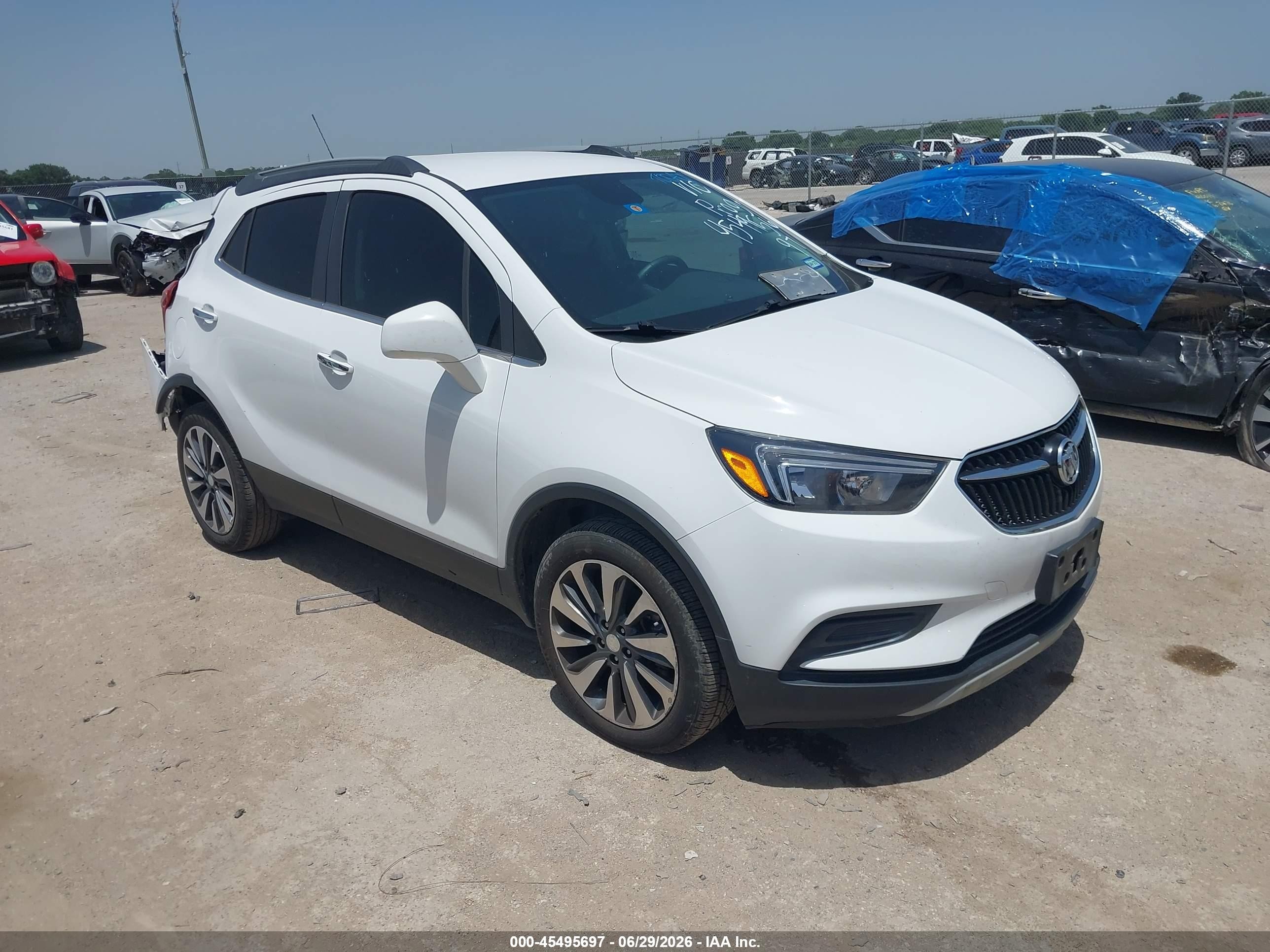 2022 Buick Encore Preferred, VIN KL4CJASM9NB508215 — Rear end