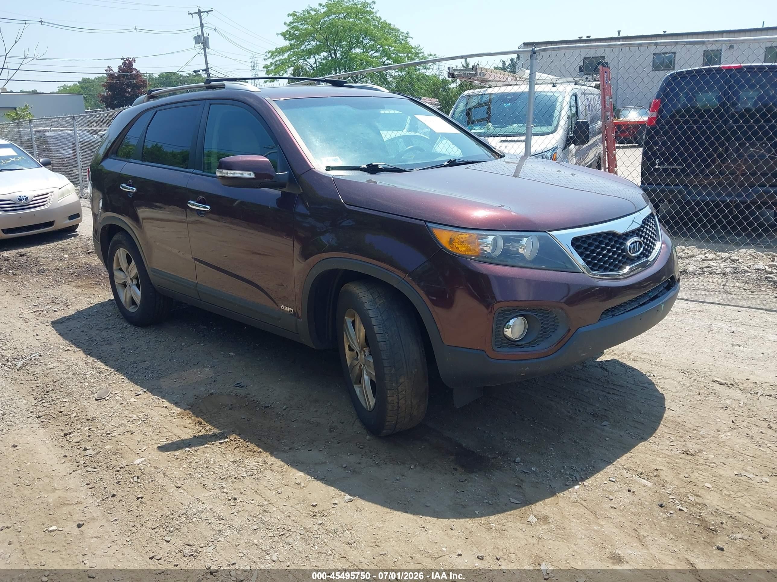 2012 Kia Sorento EX, VIN 5XYKUDA66CG277418 — Undercarriage