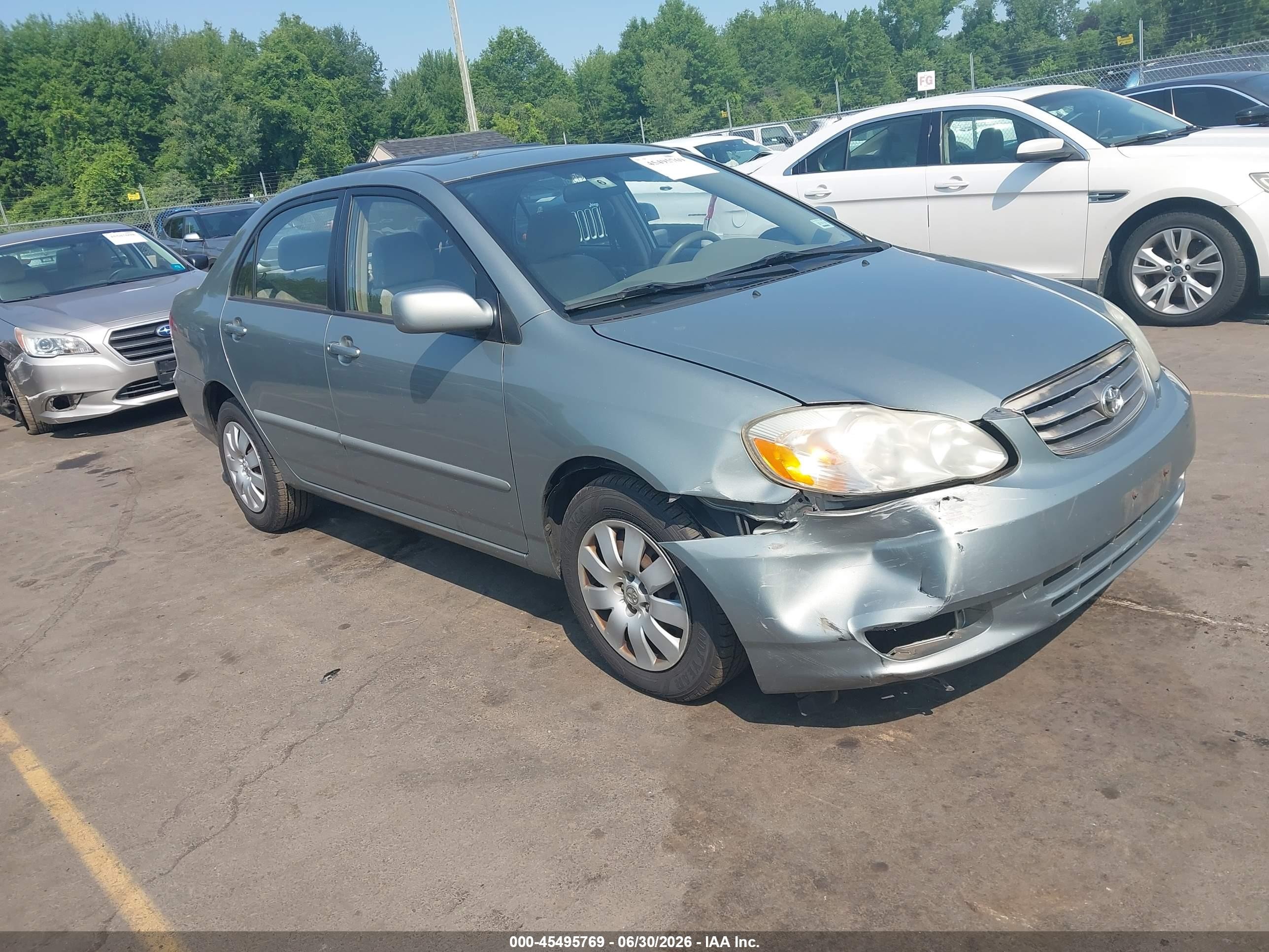 2004 Toyota Corolla S, VIN 2T1BR32E04C199829 — Front end