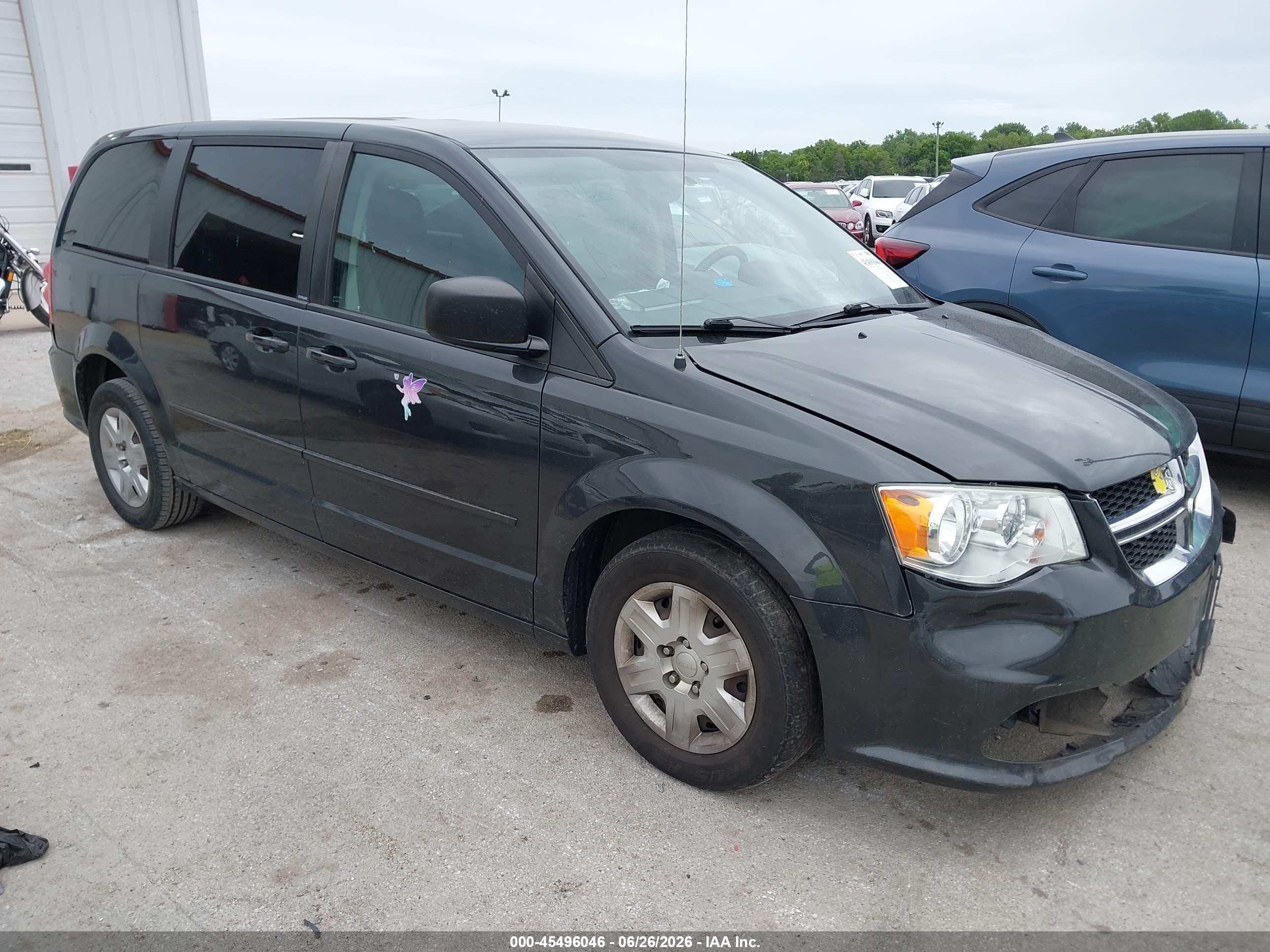 2012 Dodge Grand Caravan American Value, VIN 2C4RDGBG2CR244113 — Перед