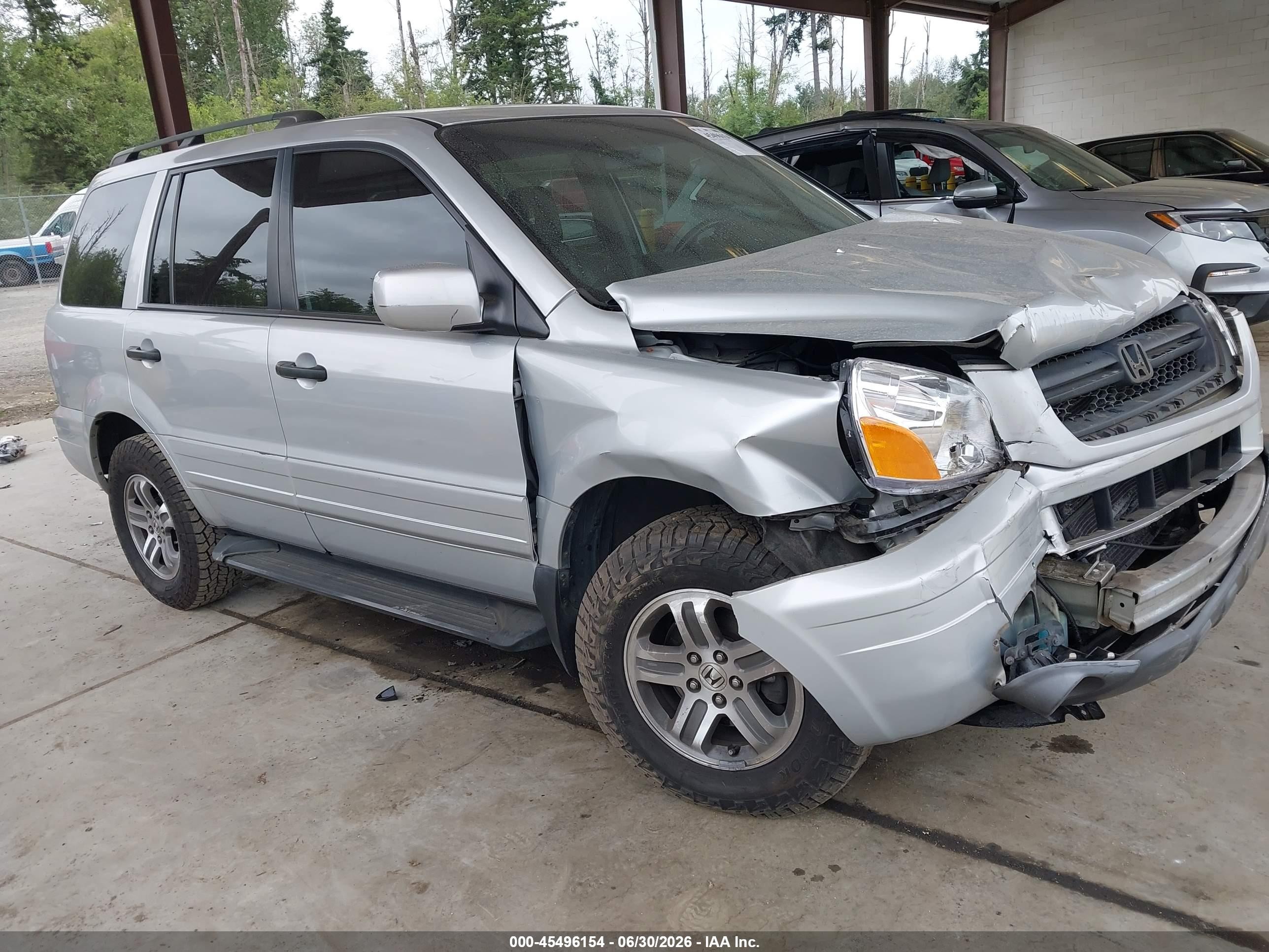 2004 Honda Pilot EX, VIN 2HKYF18644H608516 — Front end