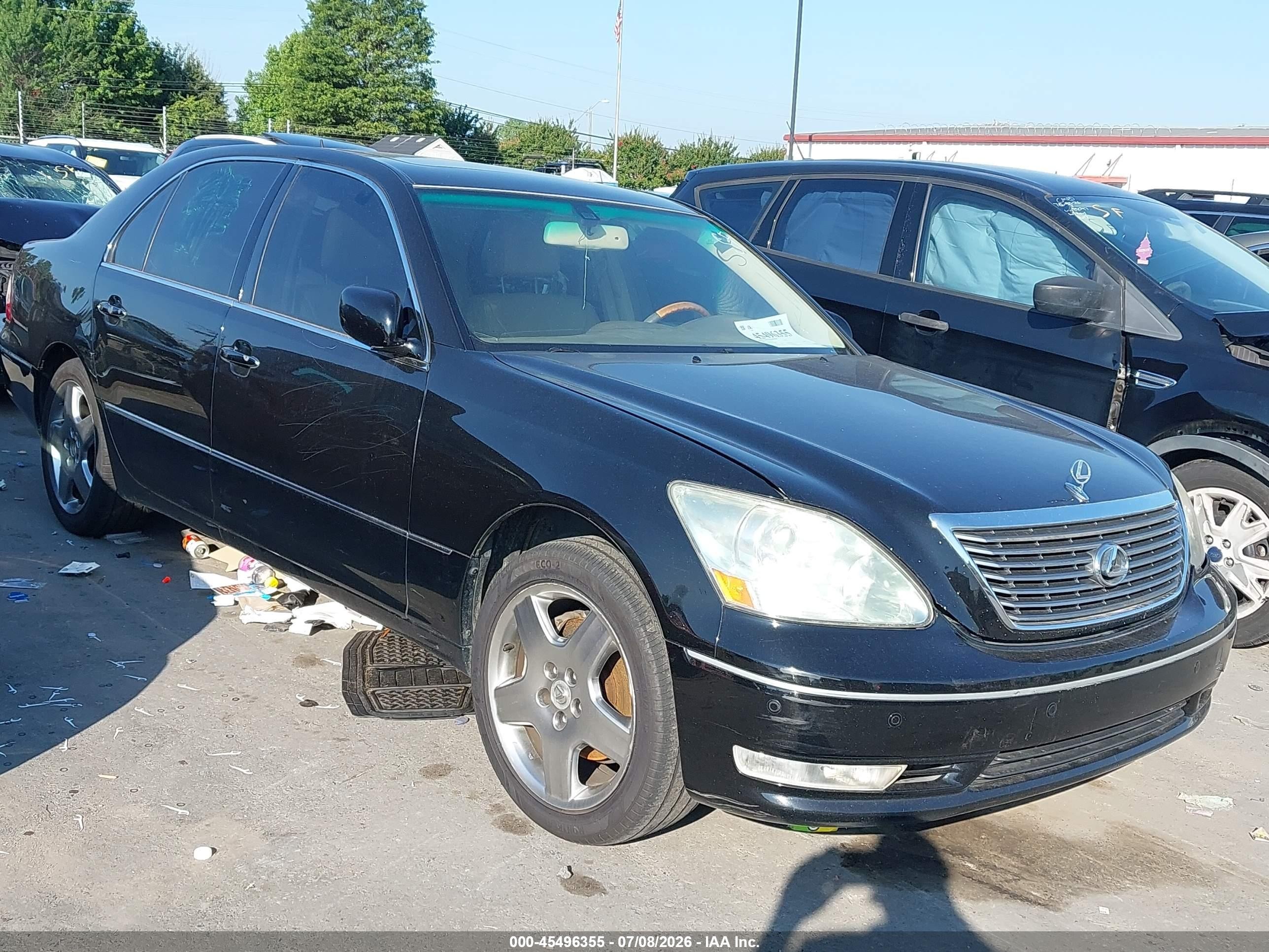 2005 Lexus LS 430, VIN JTHBN36F455016993 — Rear end