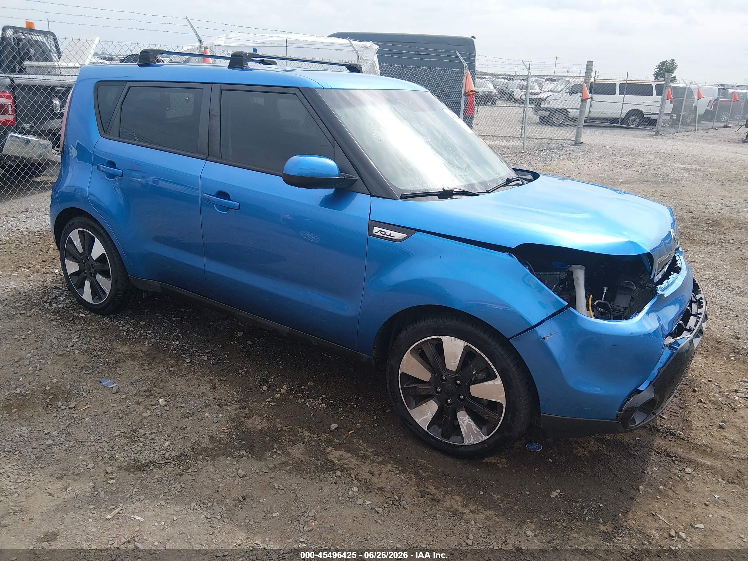 2016 Kia Soul +, VIN KNDJP3A51G7332154 — Front end