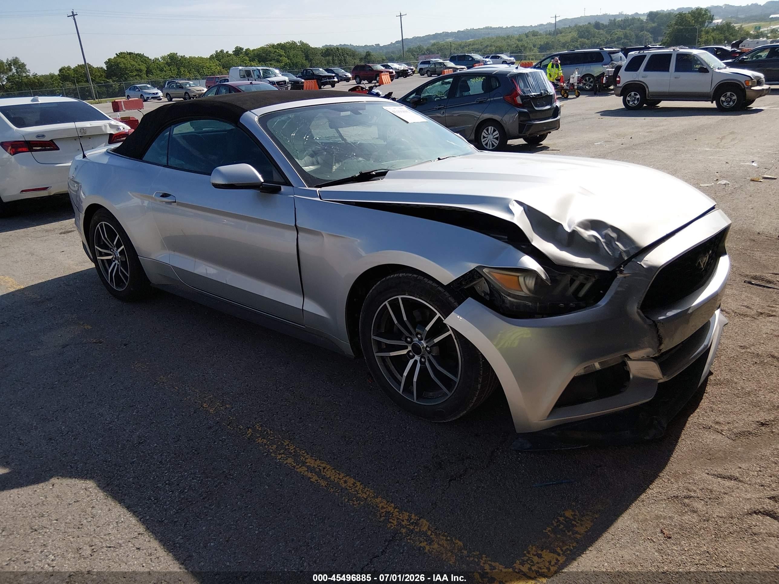 2016 Ford Mustang EcoBoost Premium, VIN 1FATP8UH6G5226649 — Front end