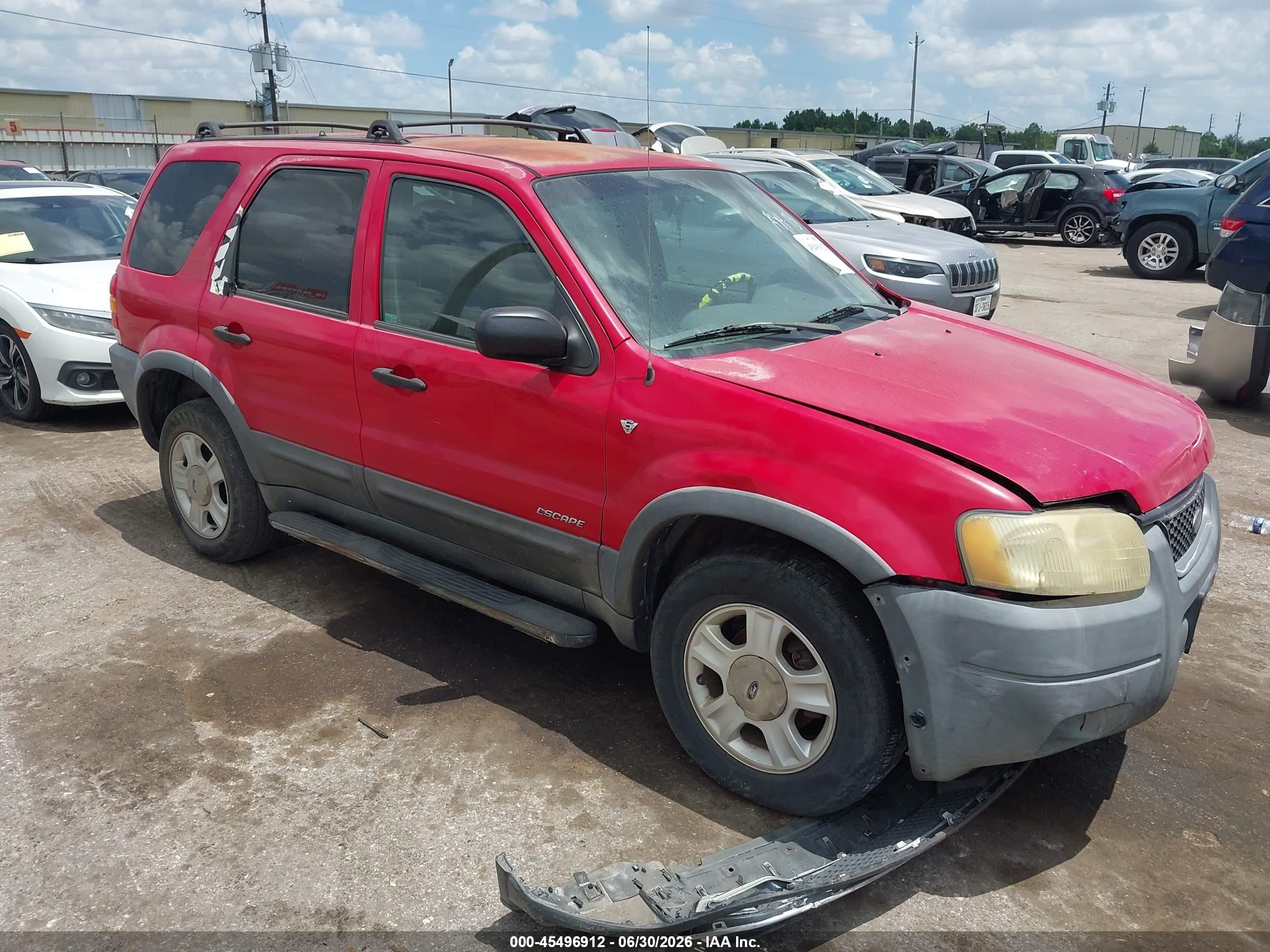 2002 Ford Escape XLT, VIN 1FMCU03192KA64367 — Перед