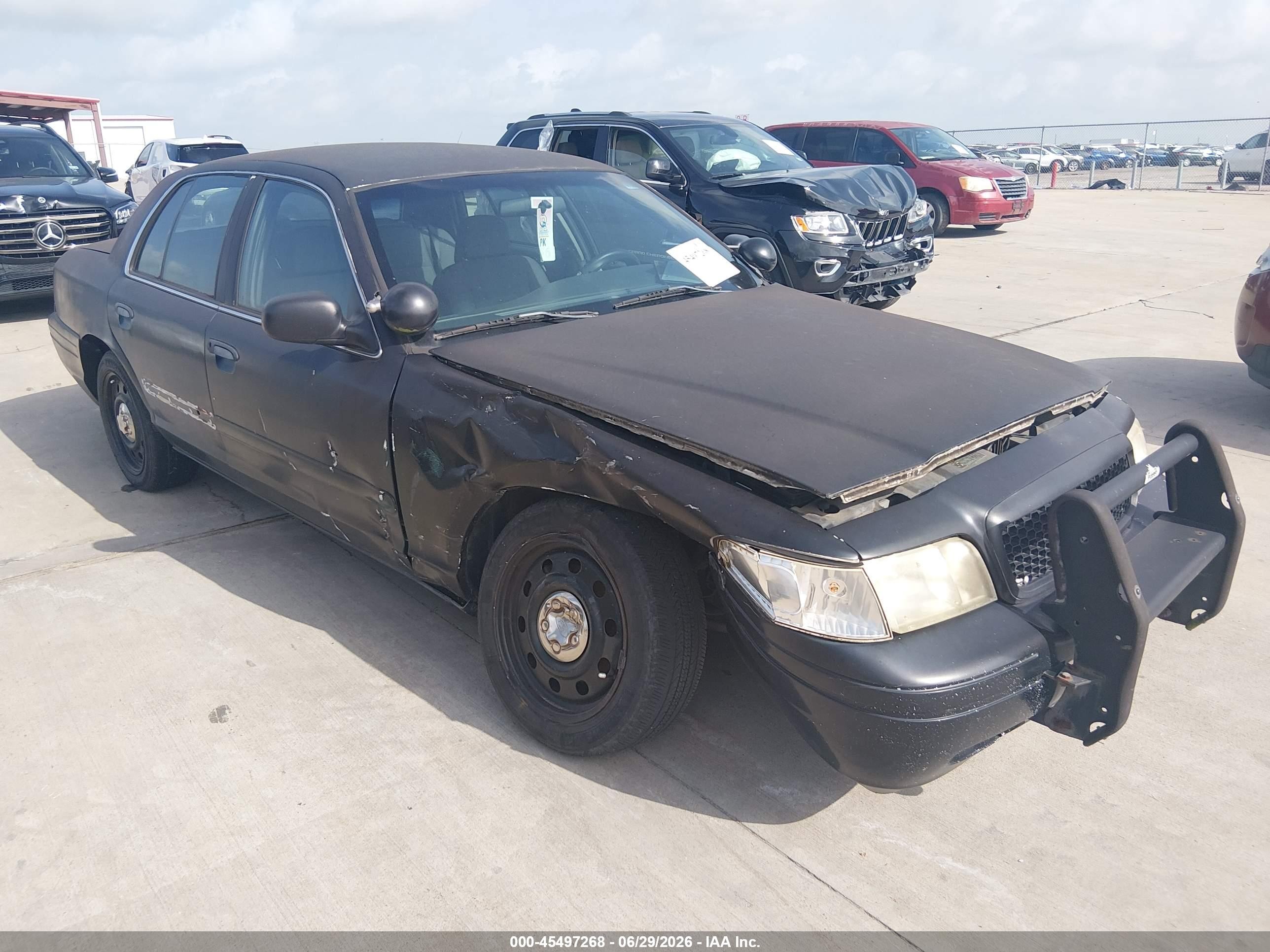 2008 Ford Police Interceptor, VIN 2FAHP71V78X150479 — Front end