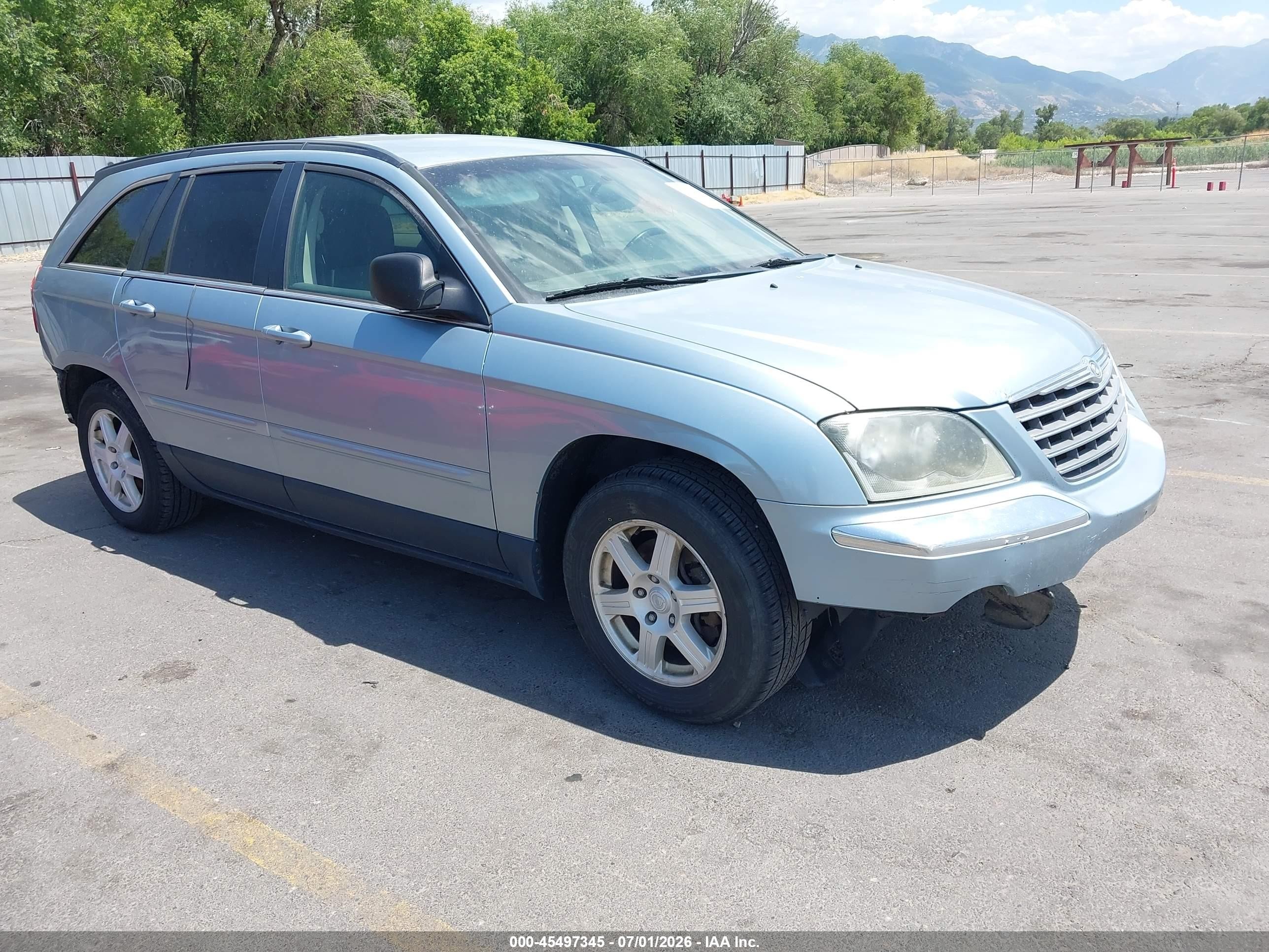 2006 Chrysler Pacifica Touring, VIN 2A4GM68486R863280 — All over