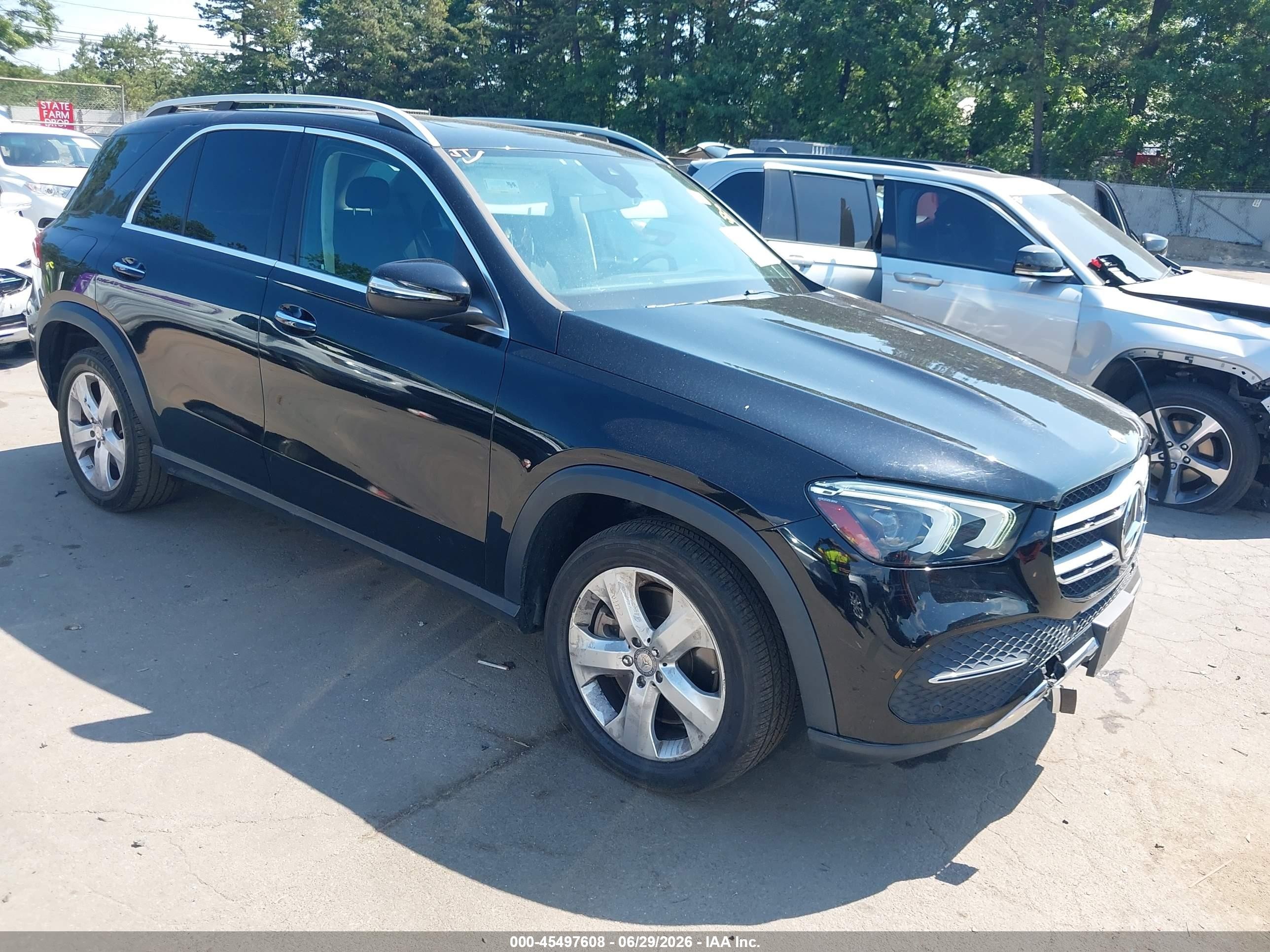2020 Mercedes-Benz GLE 450, VIN 4JGFB5KB6LA003088 — Пресная вода