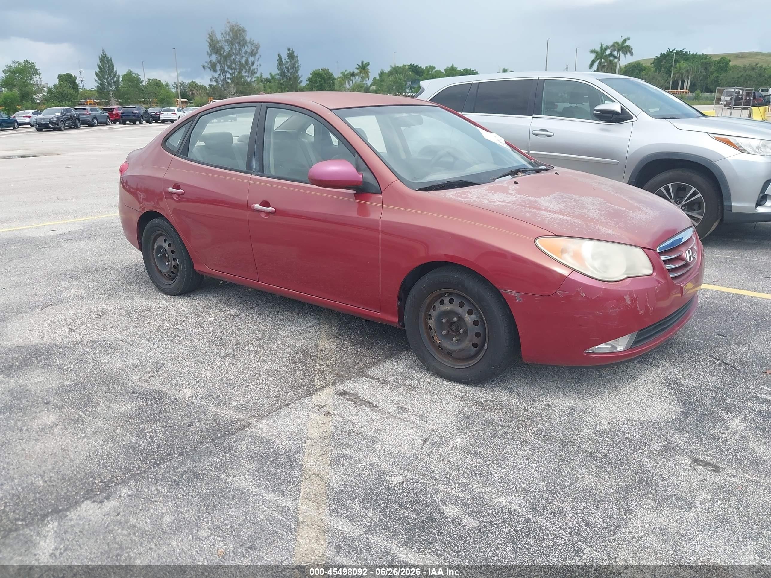 2010 Hyundai Elantra GLS, VIN KMHDU4AD5AU932750 — Normal wear
