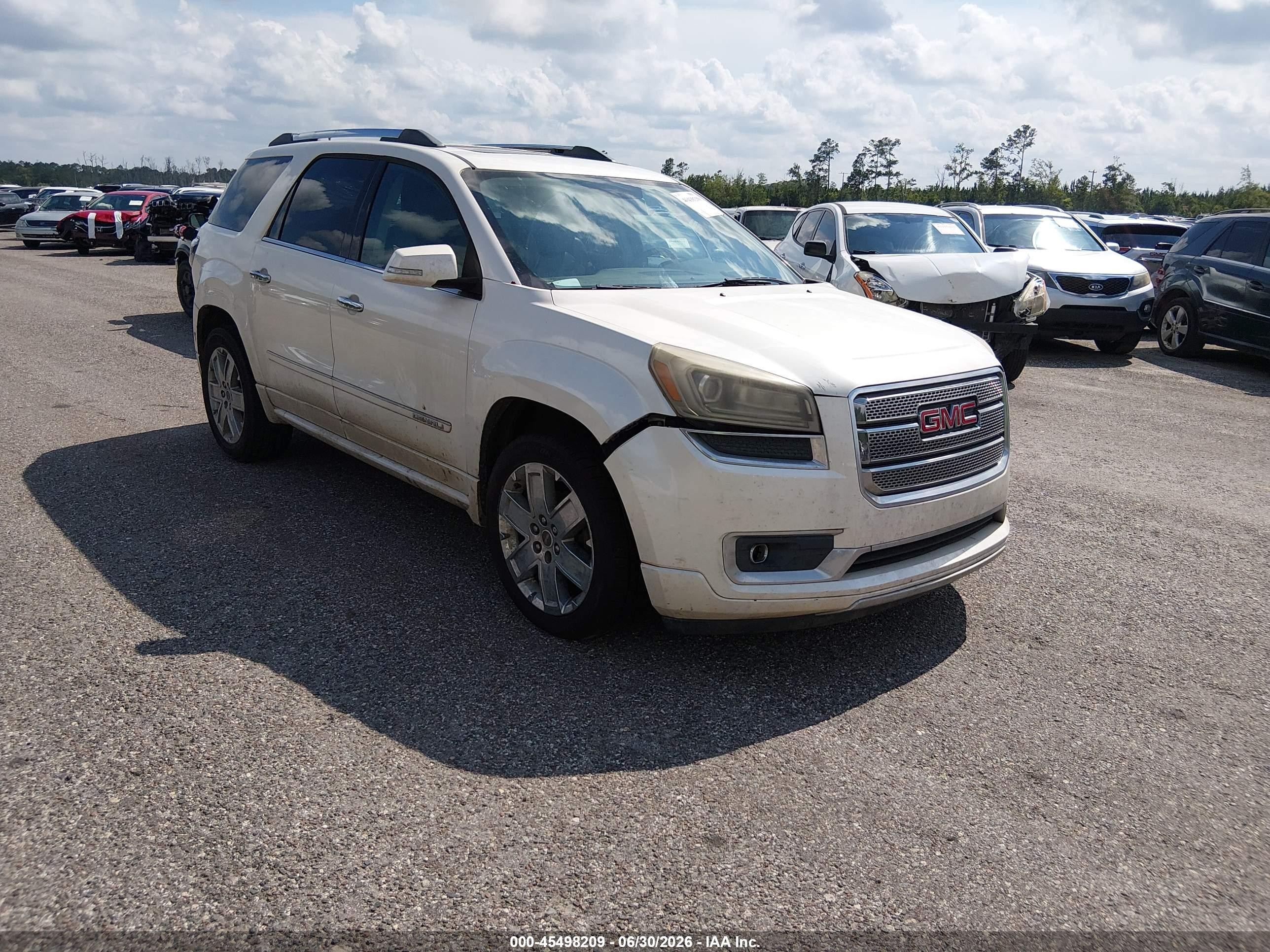 2013 GMC Acadia Denali, VIN 1GKKRTKD8DJ182423 — Обычный износ