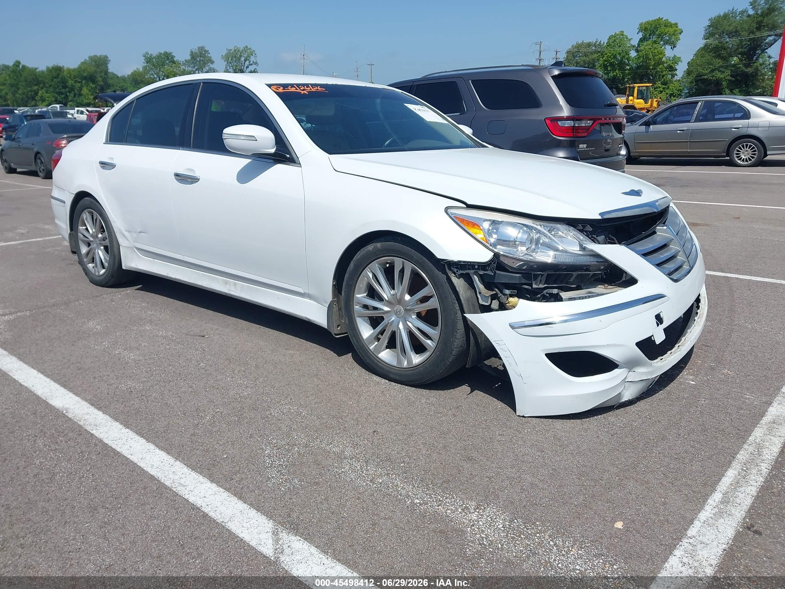 2014 Hyundai Genesis 3.8L, VIN KMHGC4DD9EU259351 — Обычный износ