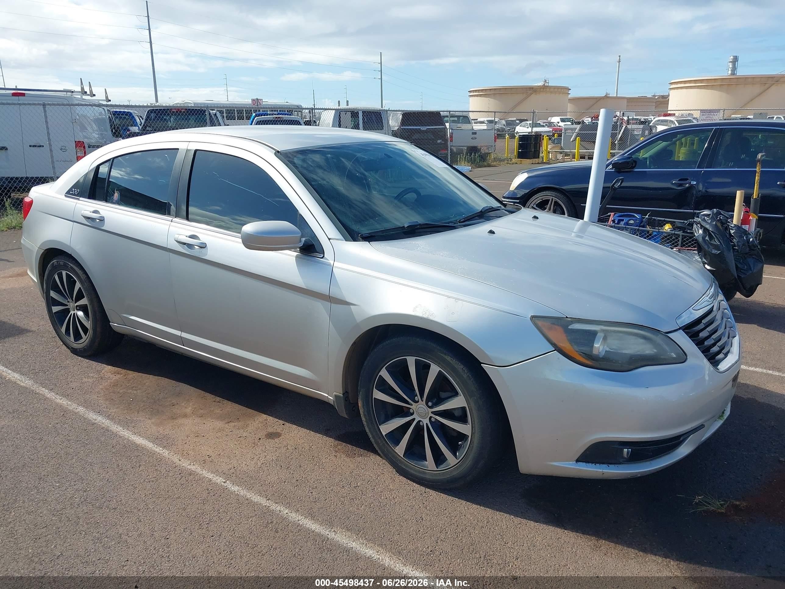 2012 Chrysler 200 Touring, VIN 1C3CCBBG6CN297734 — Normal wear