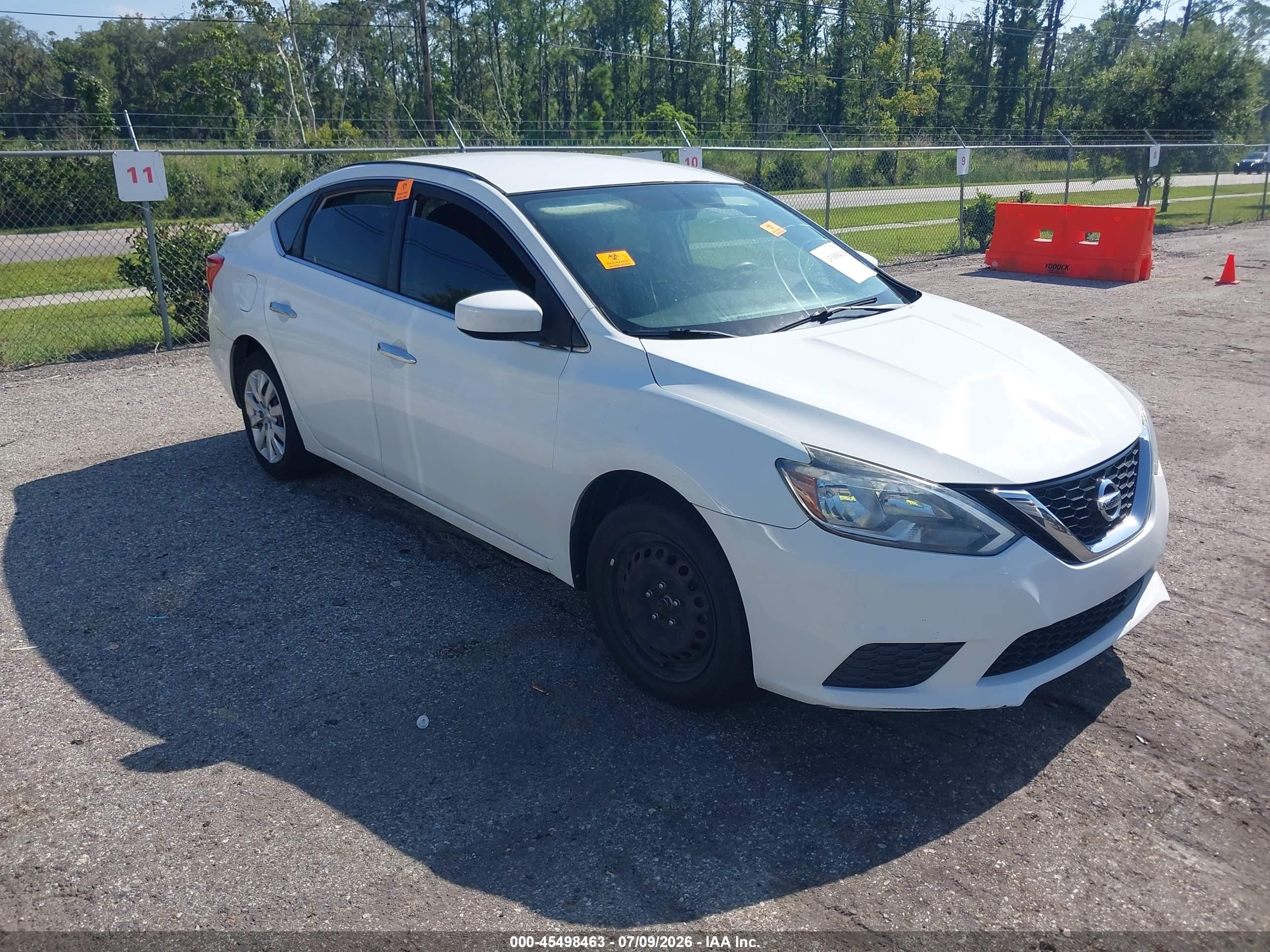 2018 Nissan Sentra S, VIN 3N1AB7AP5JY297022 — Normal wear