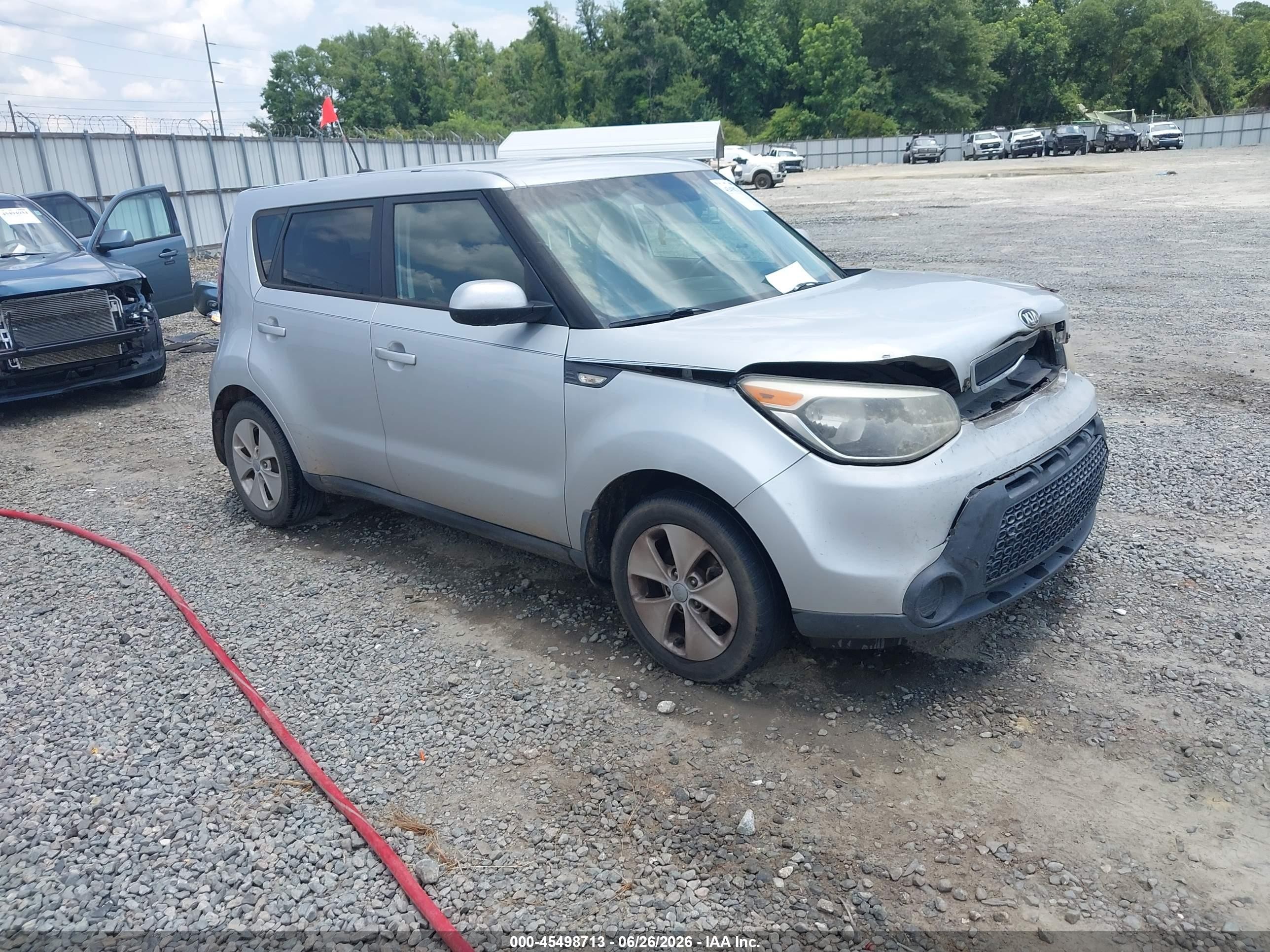 2014 Kia Soul, VIN KNDJN2A24E7722510 — Front end