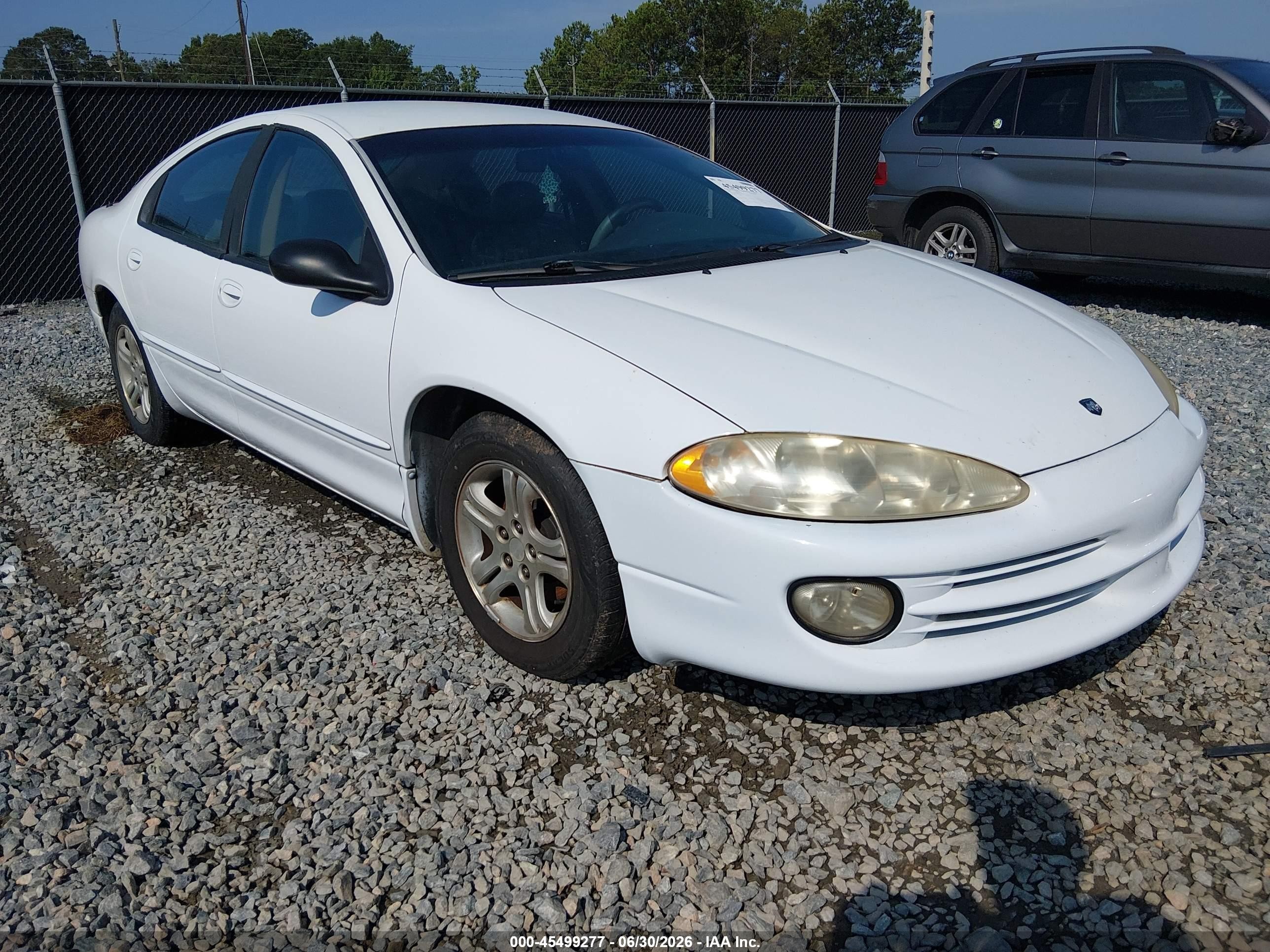 1998 Dodge Intrepid ES, VIN 2B3HD56J6WH101716 — Normal wear