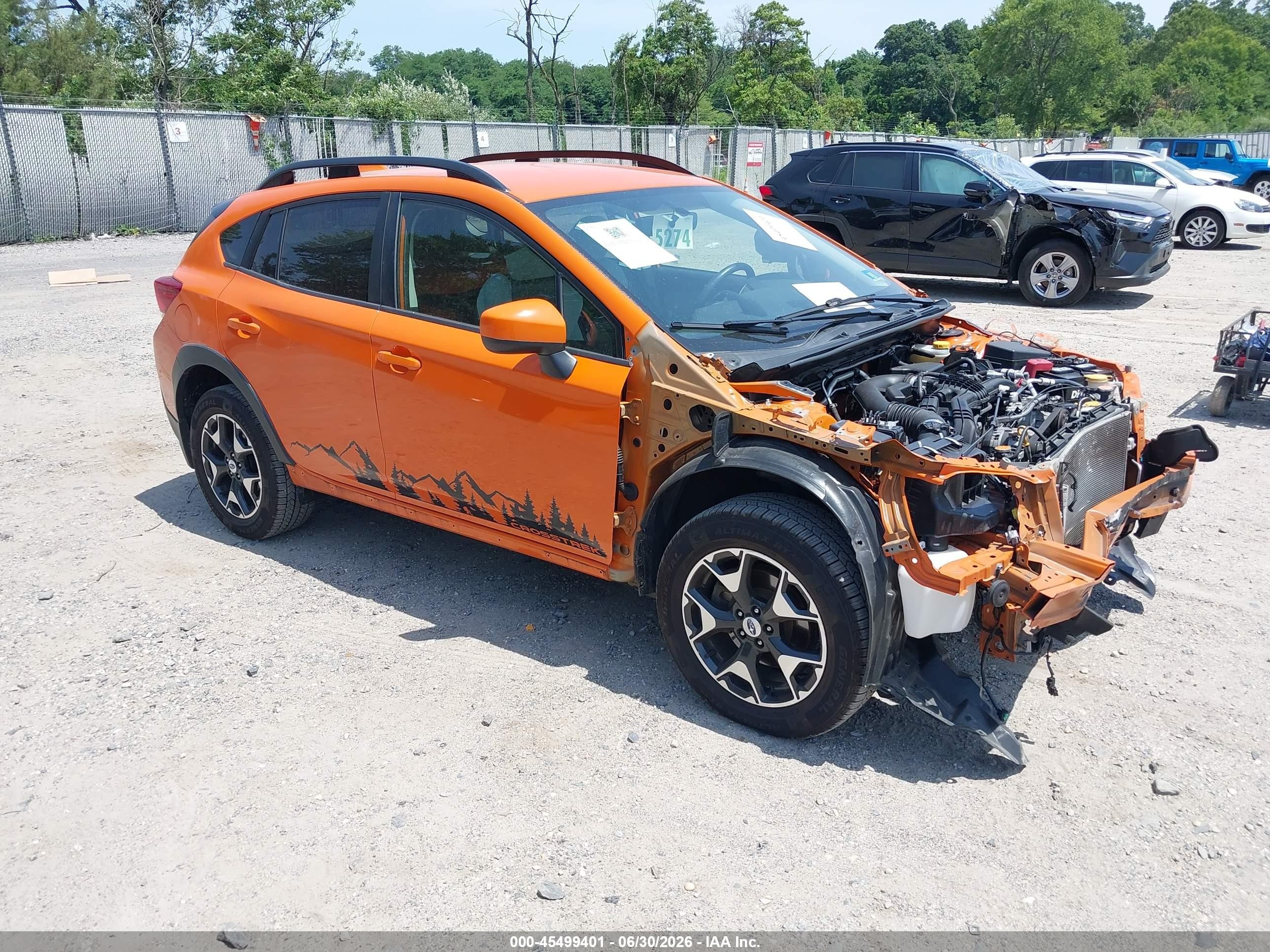 2018 Subaru Crosstrek Premium, VIN JF2GTABC3JH341061 — Frame damage