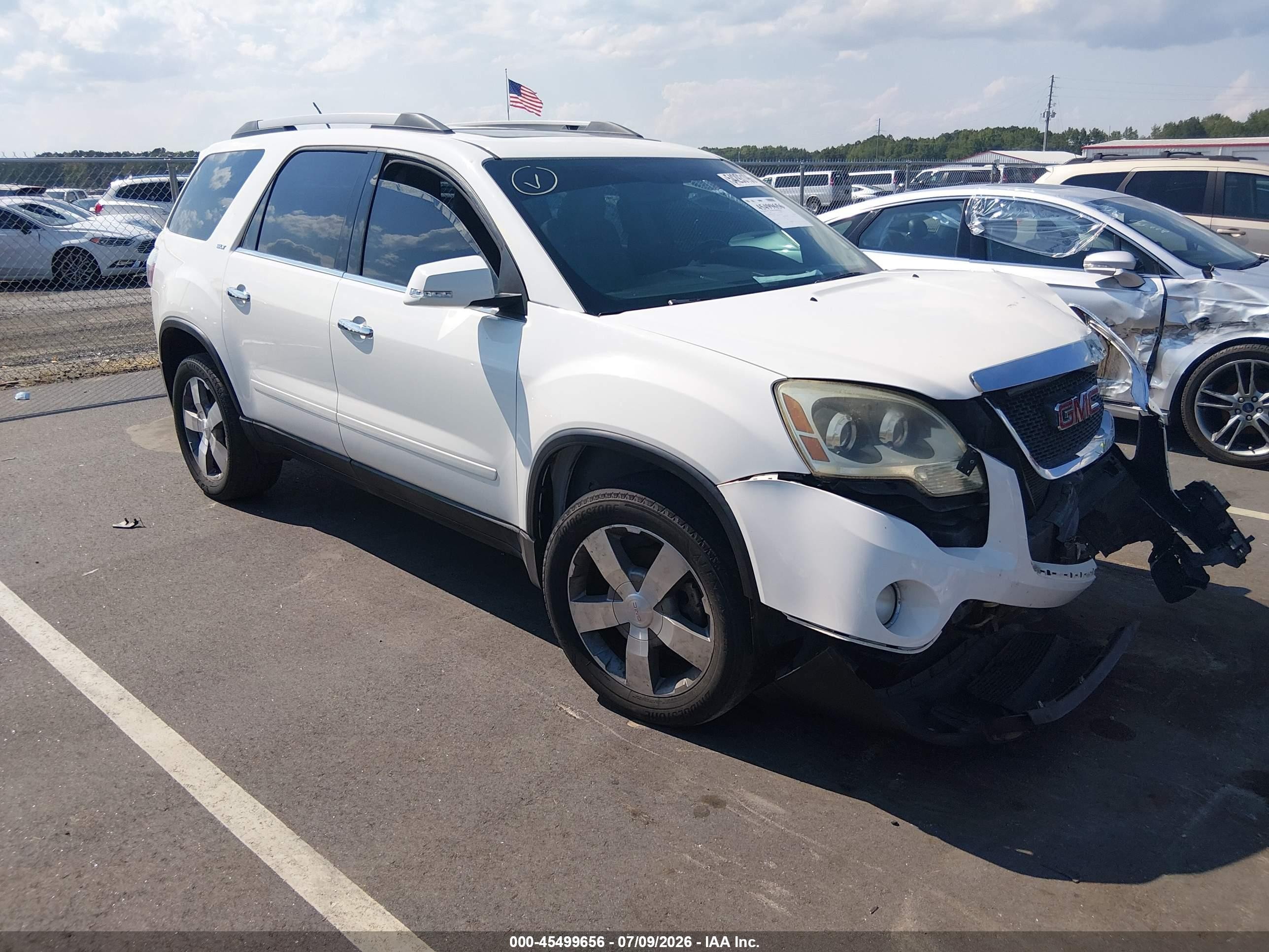 2012 GMC Acadia SLT1, VIN 1GKKRRED1CJ219308 — Front end