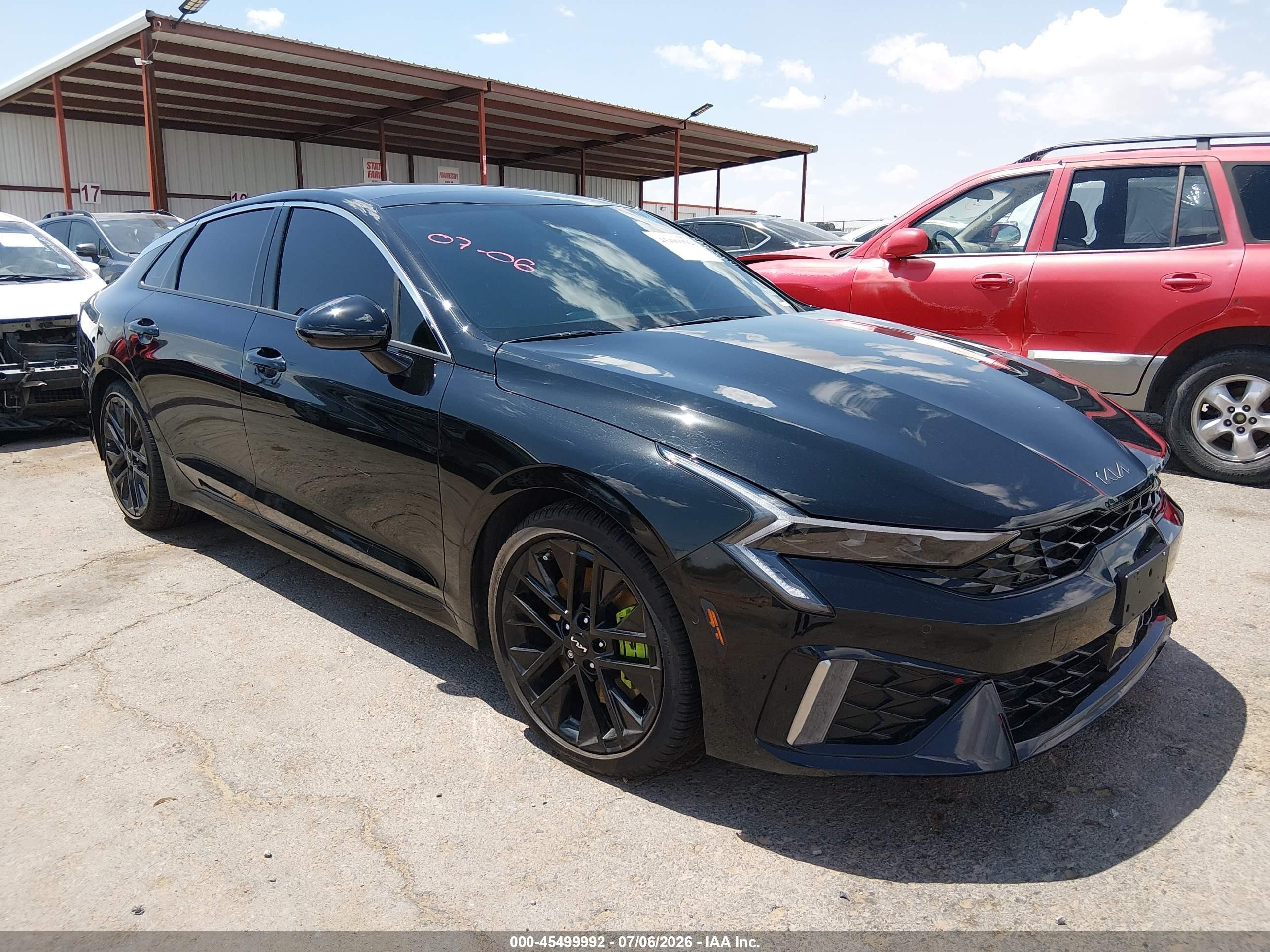 2026 Kia K5 GT, VIN KNAG44J88T5469145 — Вода / потоп