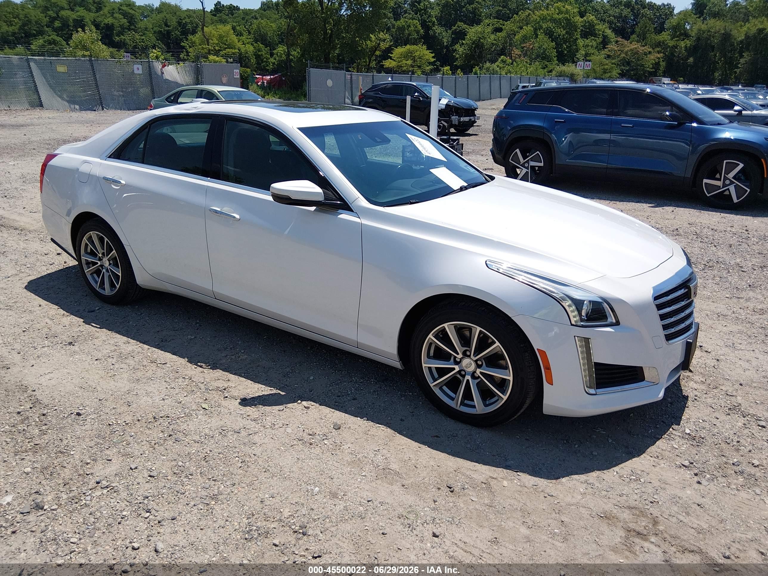 2019 Cadillac CTS Luxury AWD, VIN 1G6AX5SX4K0136869 — Крыша