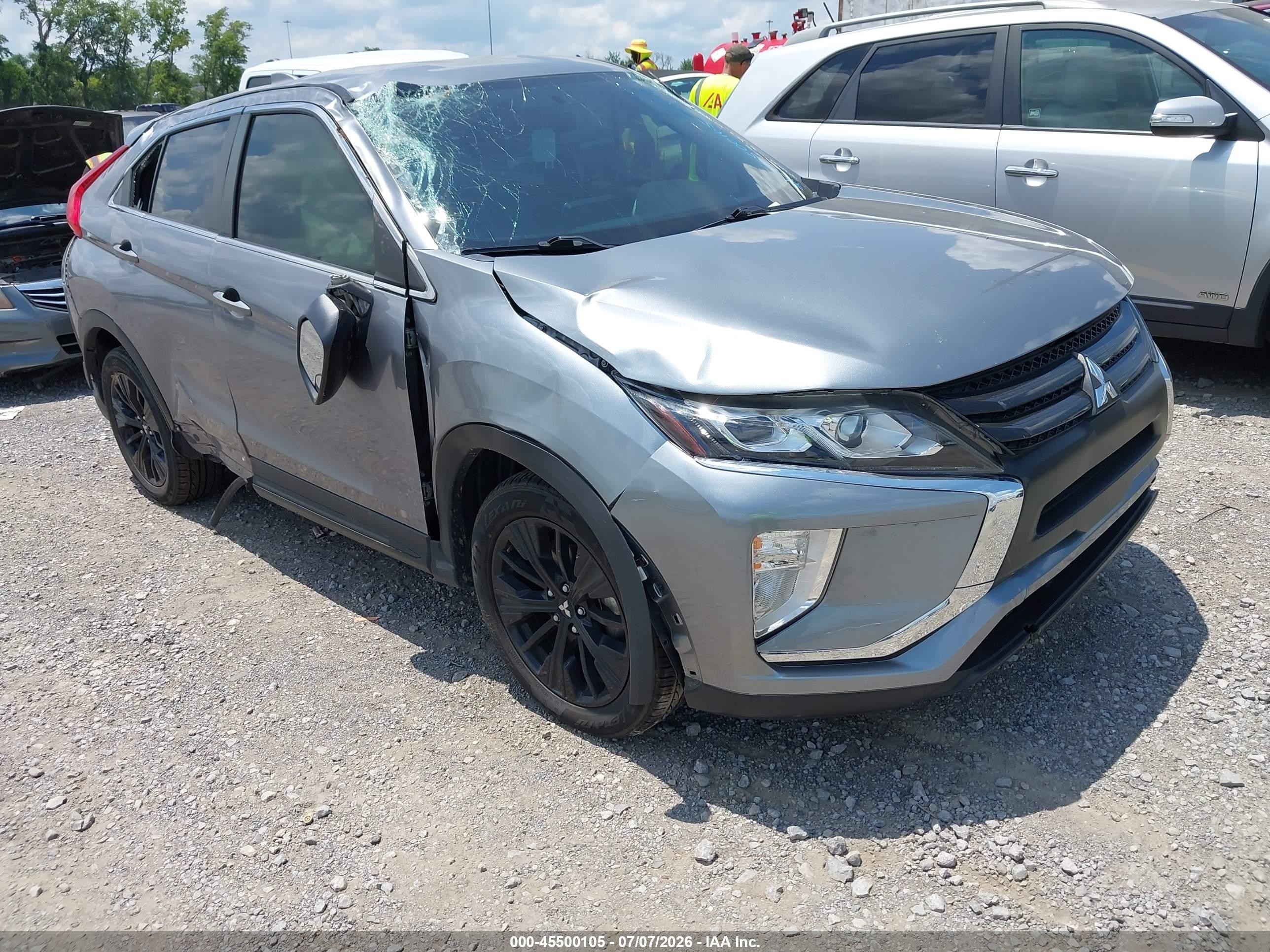 2020 Mitsubishi Eclipse Cross LE, VIN JA4AS4AA8LZ002358 — Крыша