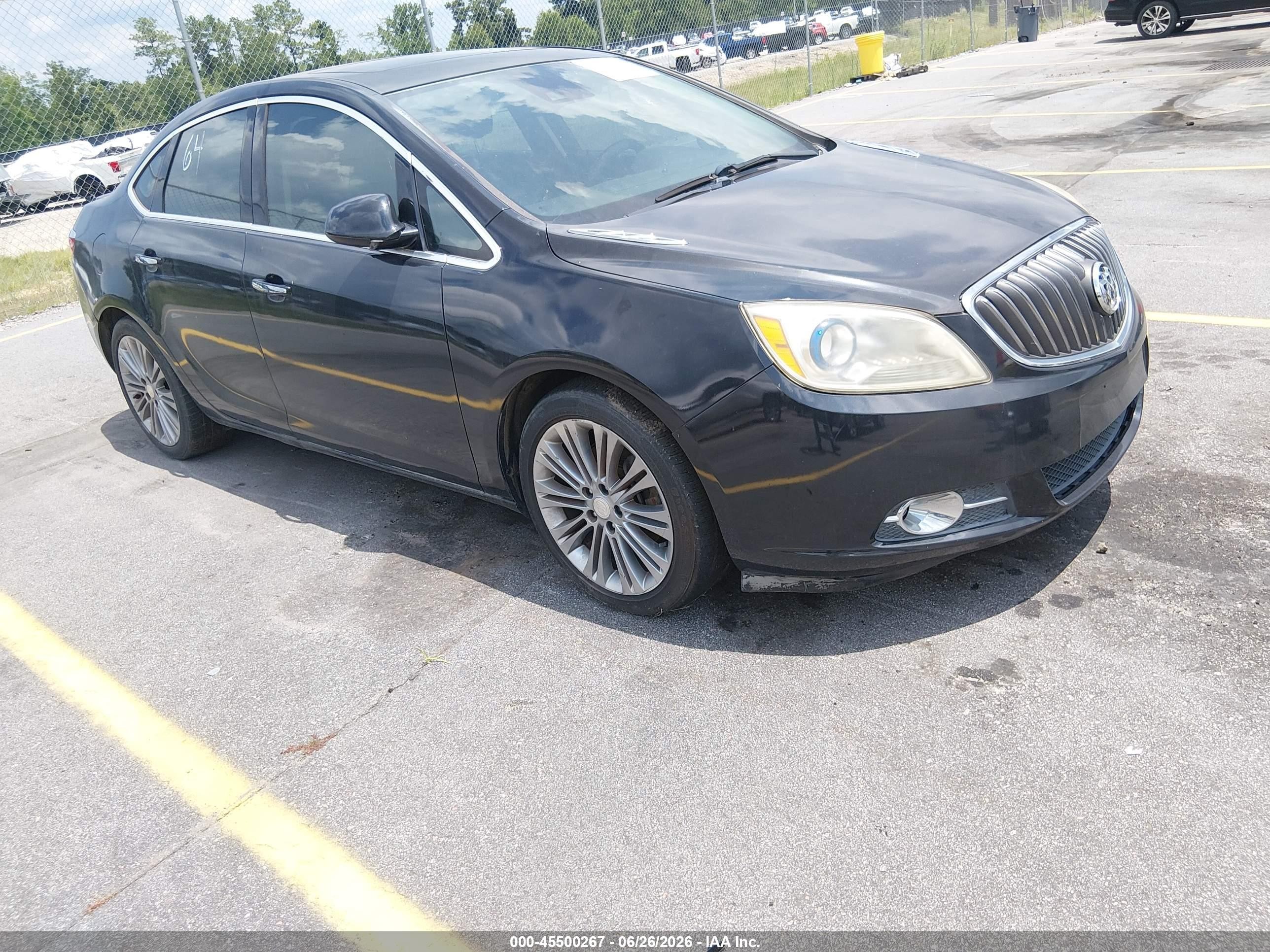 2014 Buick Verano Premium Group, VIN 1G4PT5SVXE4136451 — Перед
