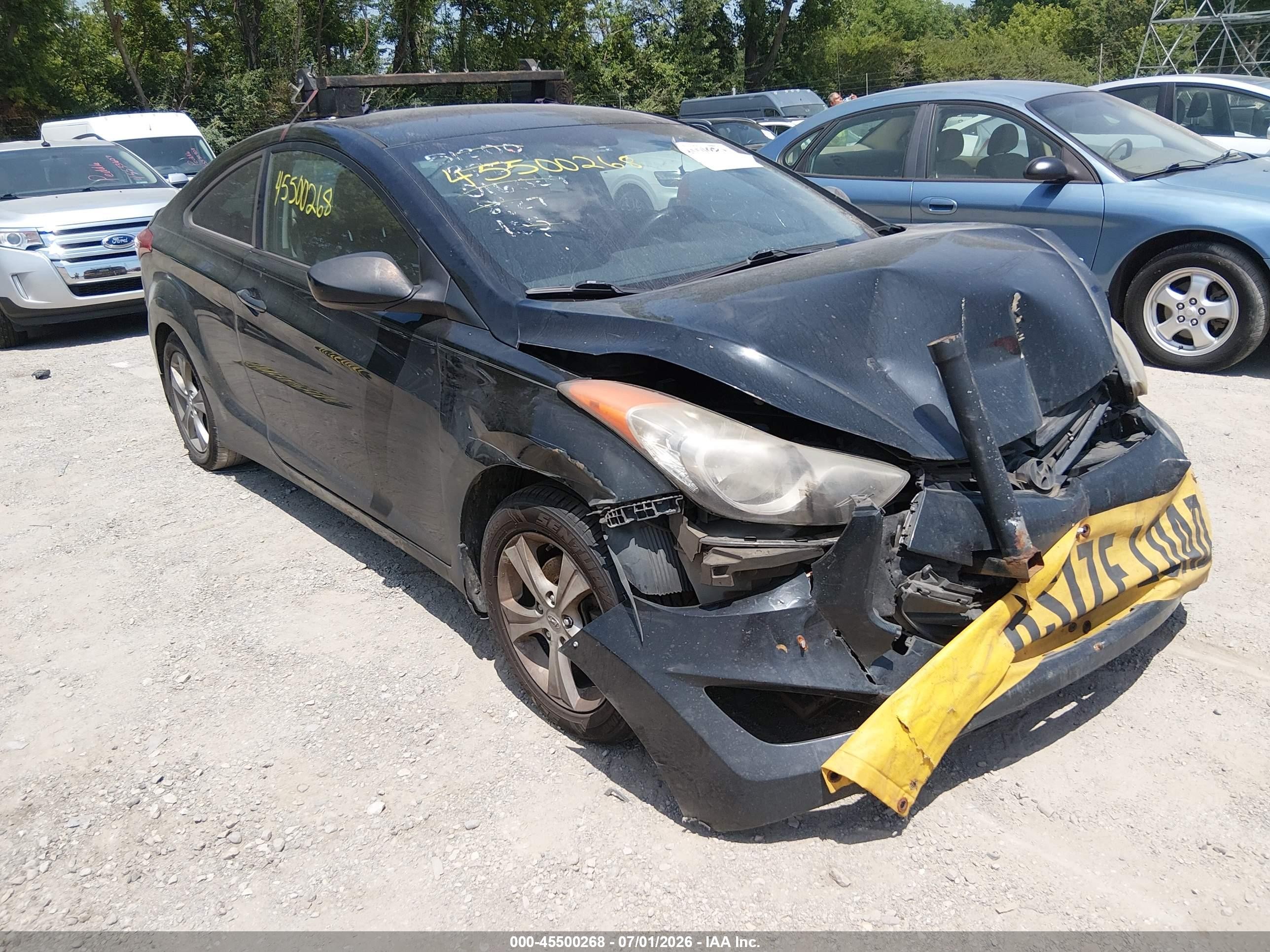 2013 Hyundai Elantra GS, VIN KMHDH6AE0DU016359 — Front end