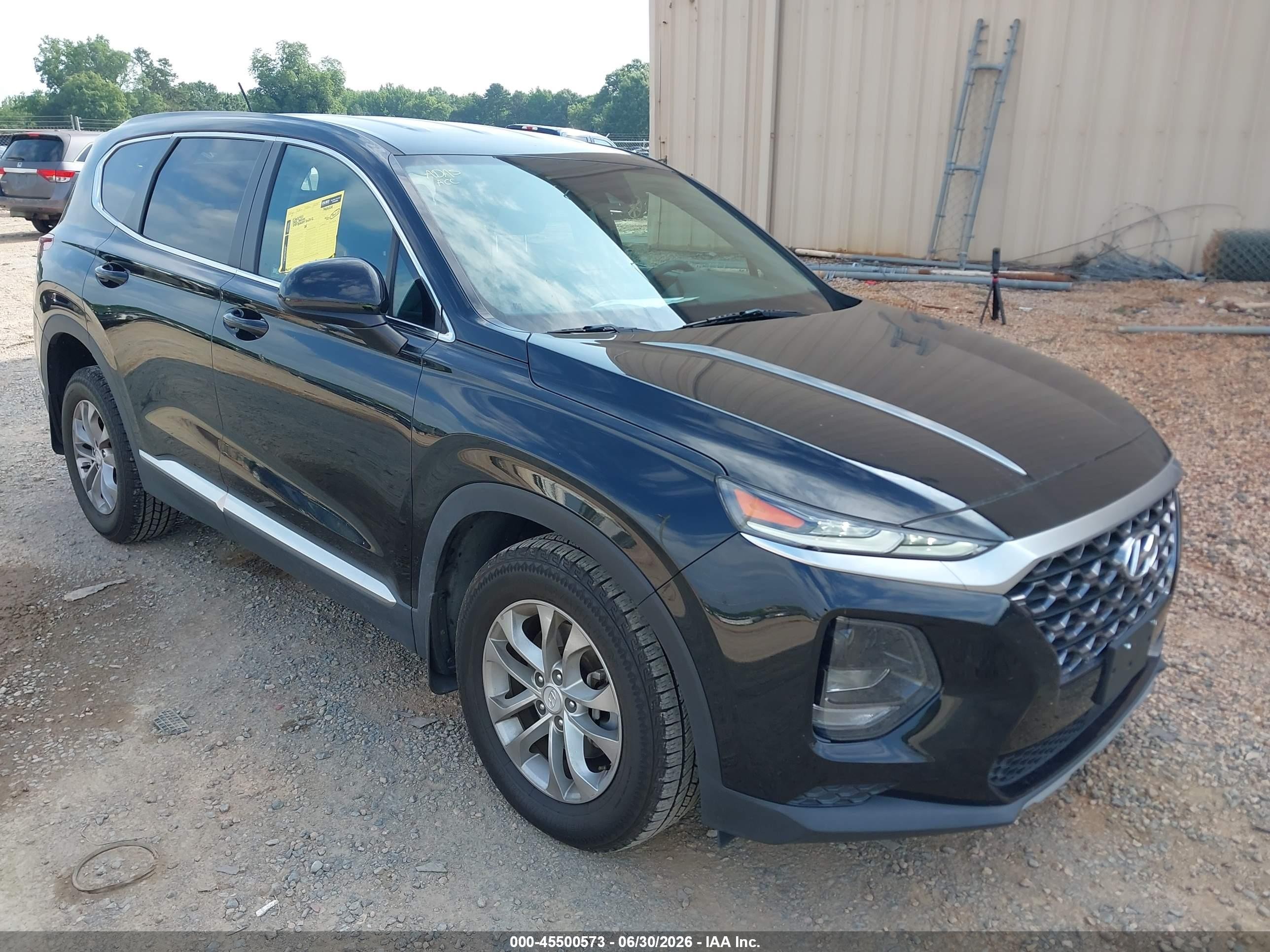 2020 Hyundai Santa Fe SE, VIN 5NMS2CAD1LH284720 — Side