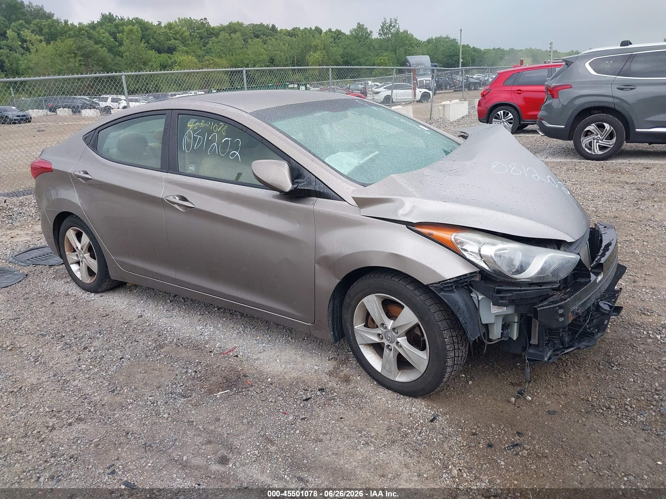 2012 Hyundai Elantra Limited, VIN 5NPDH4AE4CH081202 — Normal wear