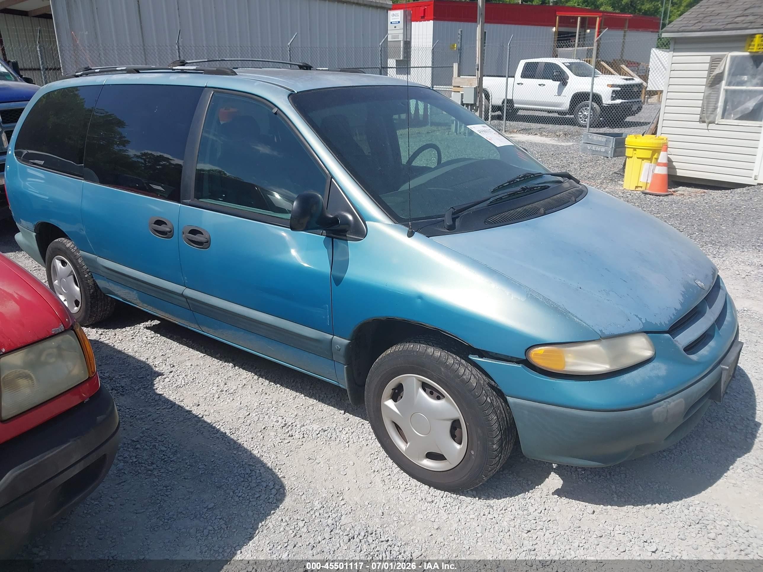 1997 Dodge Caravan SE, VIN 1B4GP44R0VB463694 — Normal wear