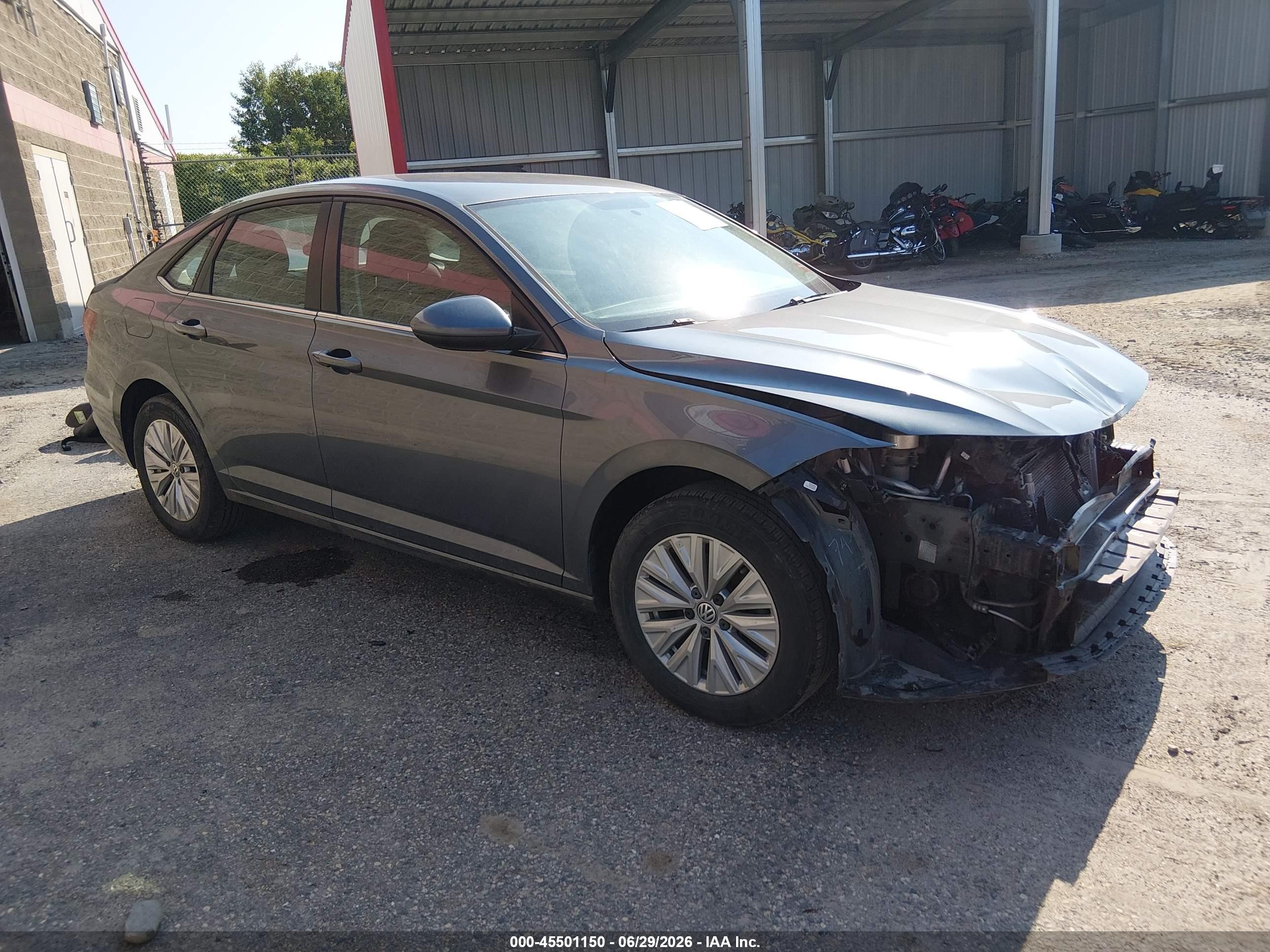2020 Volkswagen Jetta S, VIN 3VWC57BU7LM080998 — Перед