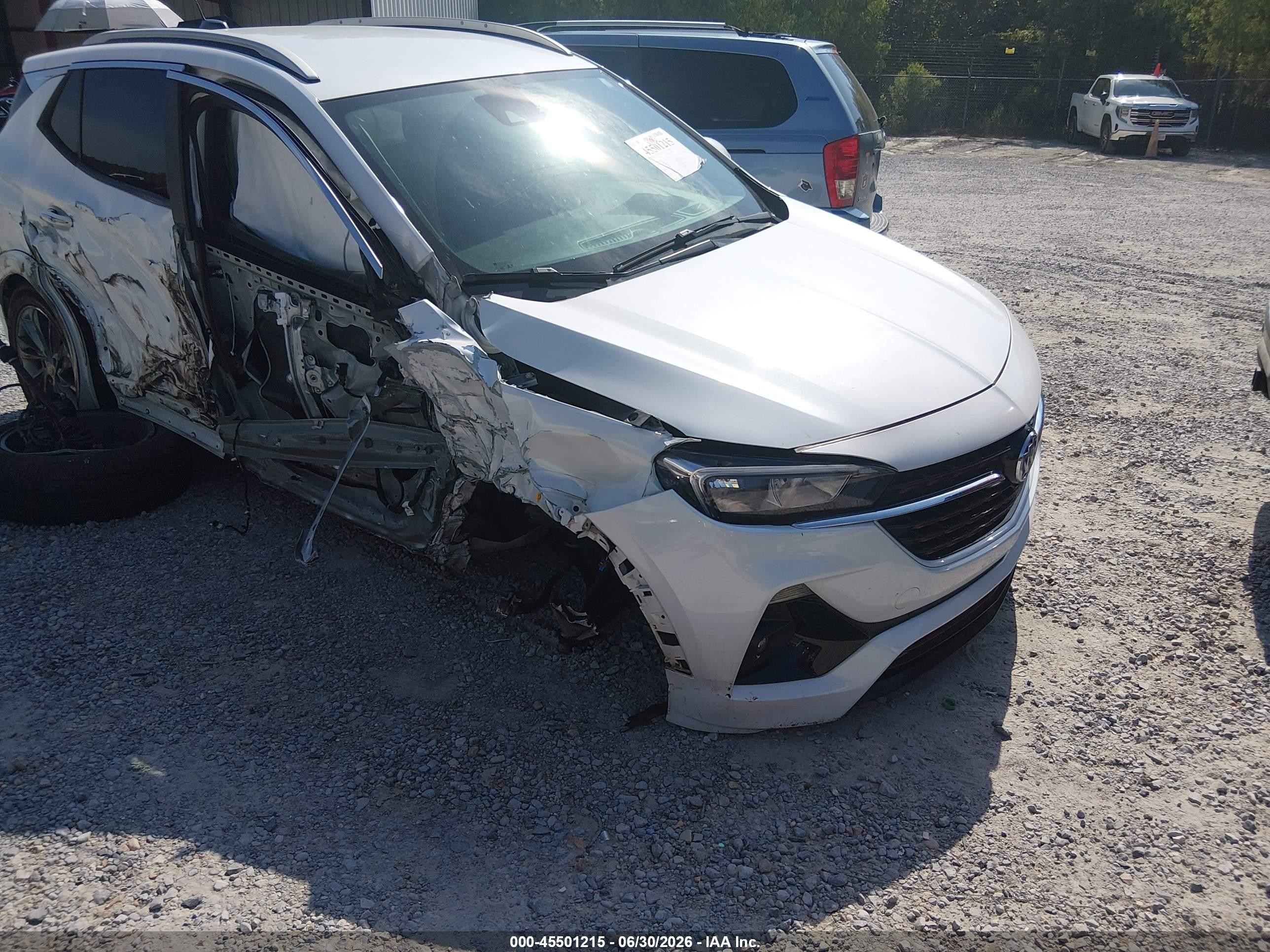 2021 Buick Encore GX Select, VIN KL4MMDS21MB156323 — Side