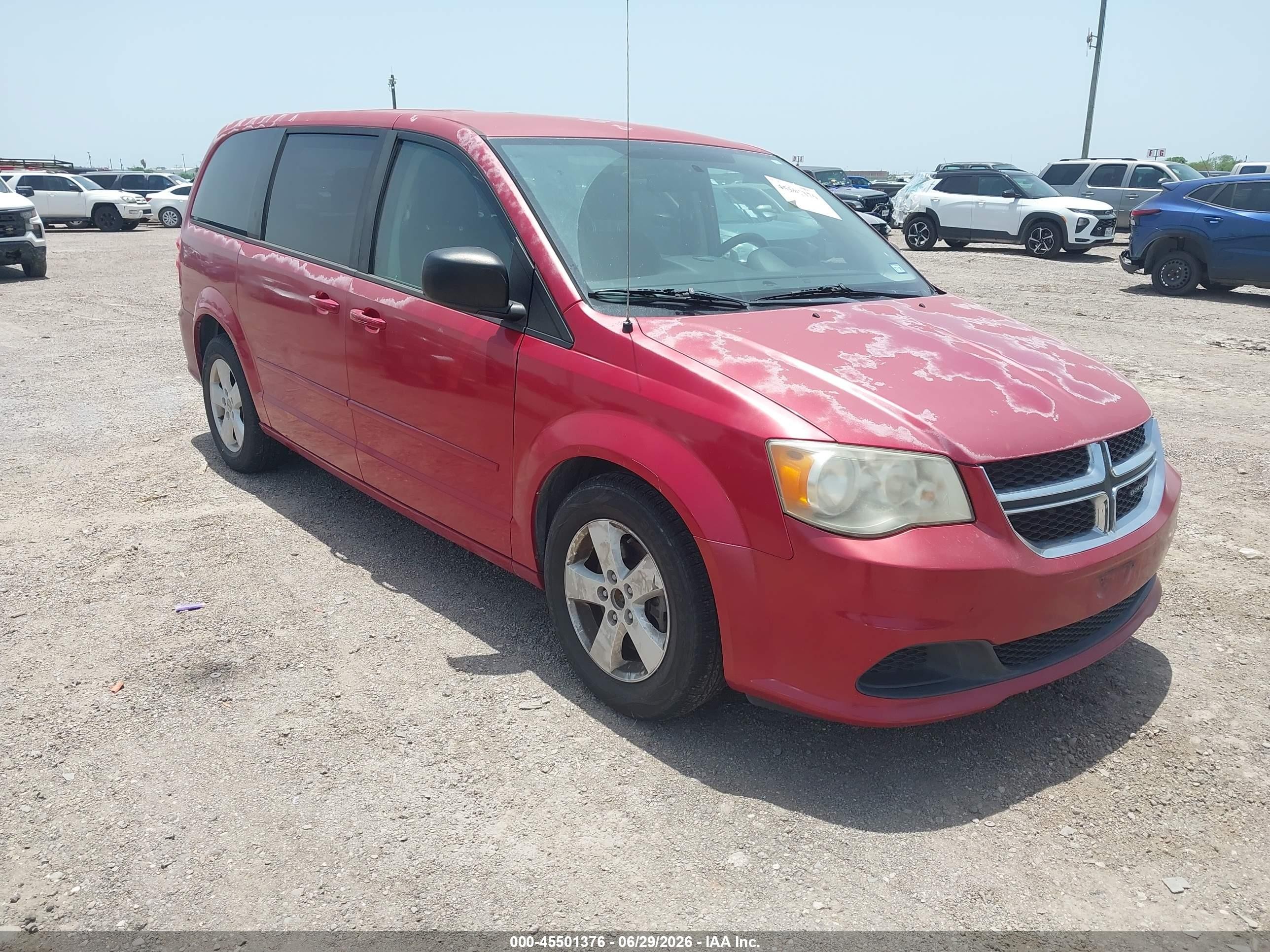 2013 Dodge Grand Caravan SE, VIN 2C4RDGBG5DR533083 — Normal wear
