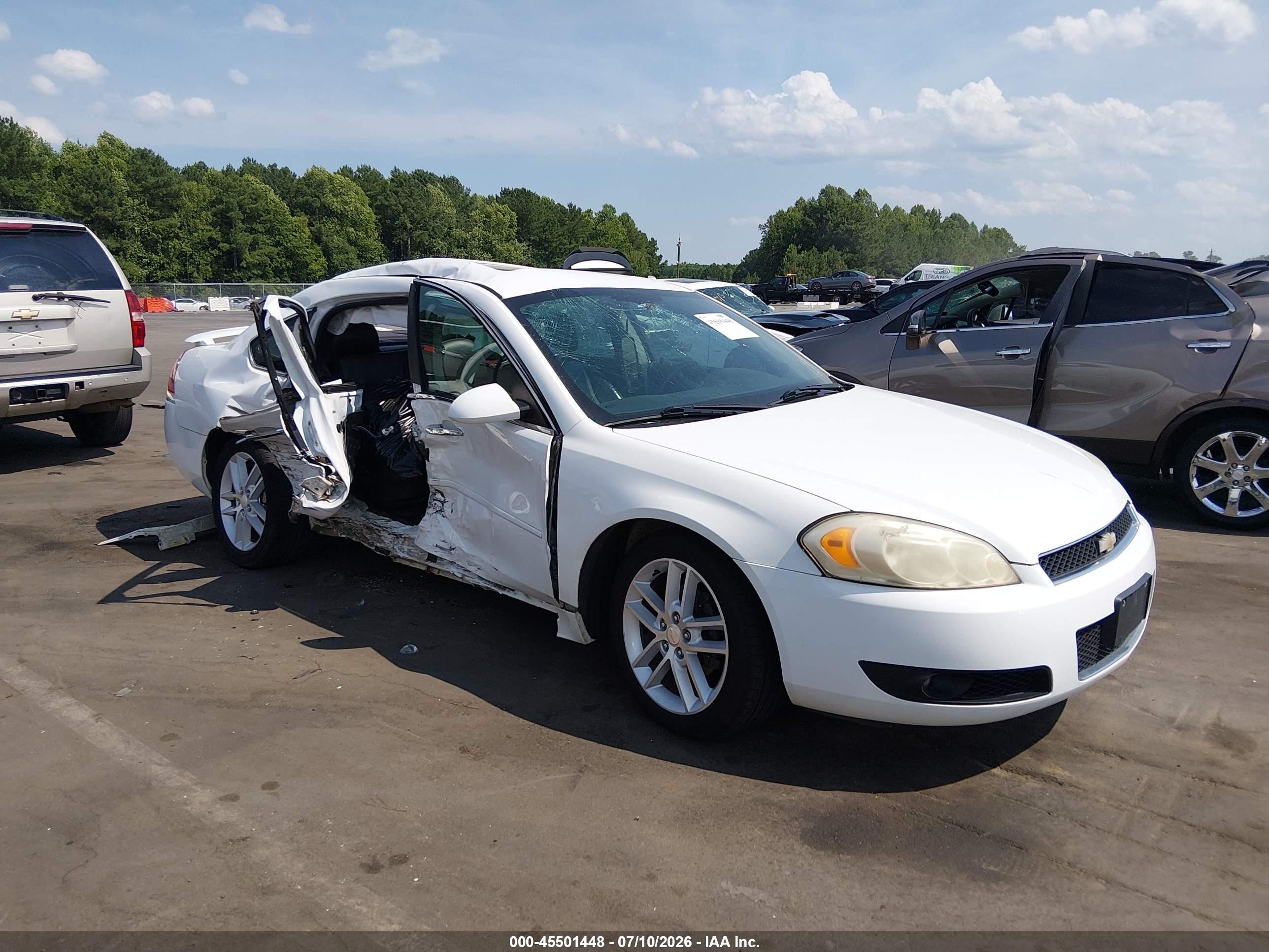 2012 Chevrolet Impala LTZ, VIN 2G1WC5E34C1196057 — Side