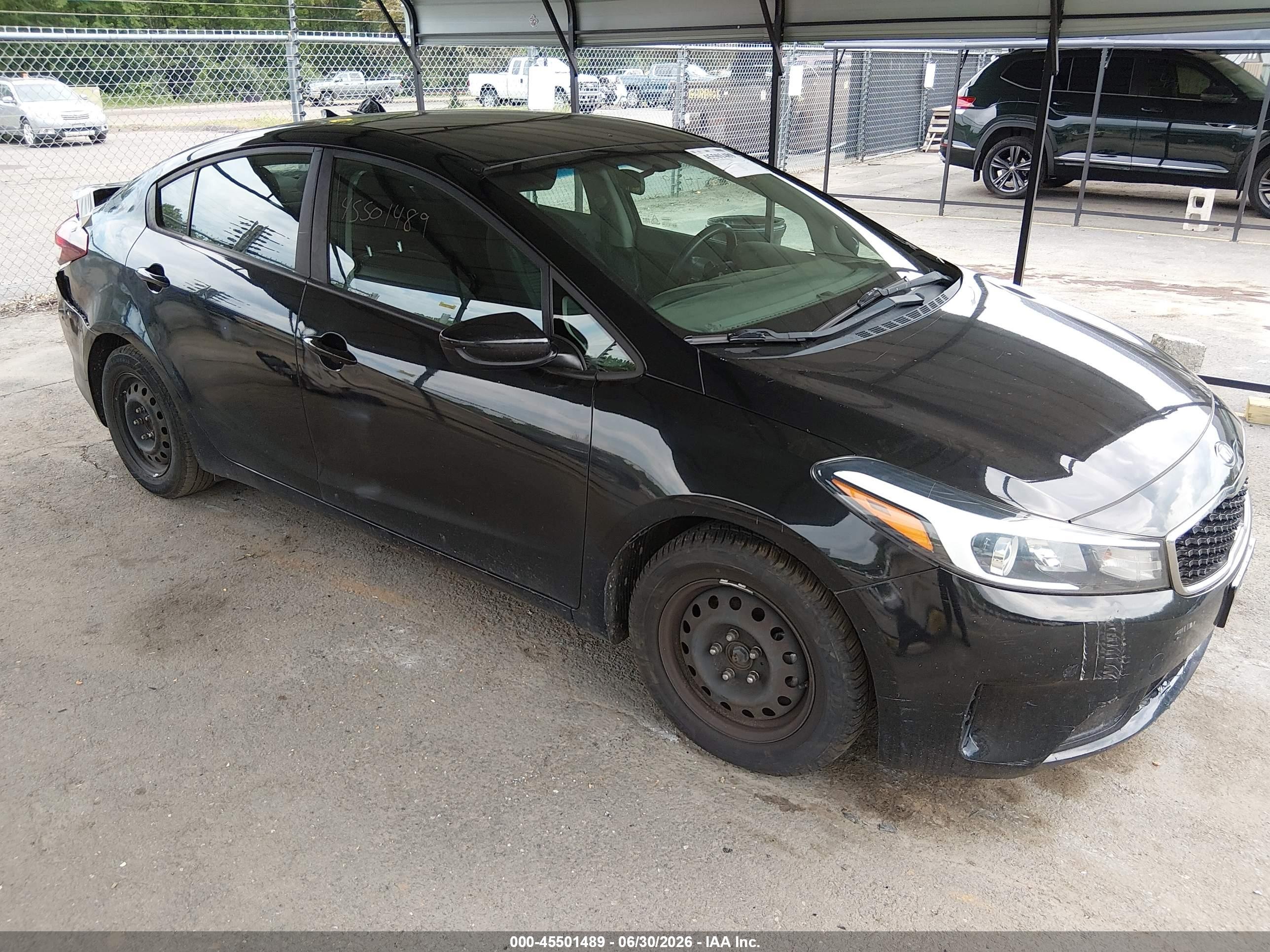 2017 Kia Forte LX, VIN 3KPFK4A71HE013737 — Rear end