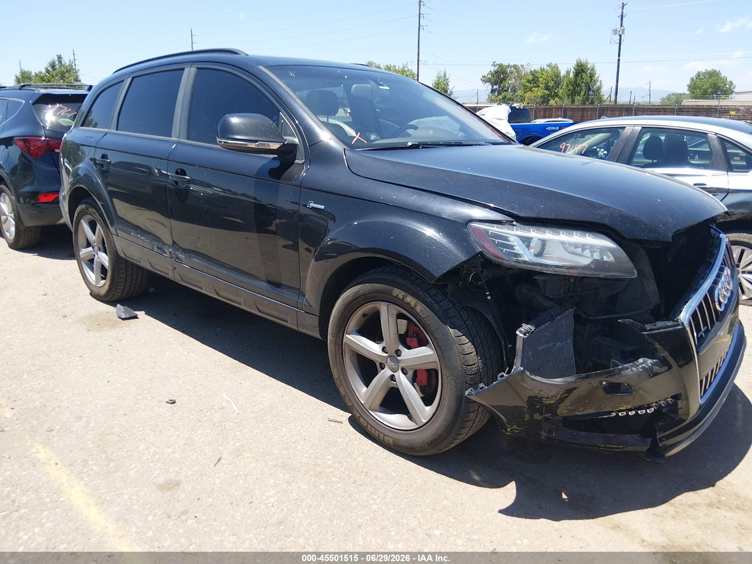 2015 Audi Q7 Premium Plus, VIN WA1LGAFE5FD021780 — Front end