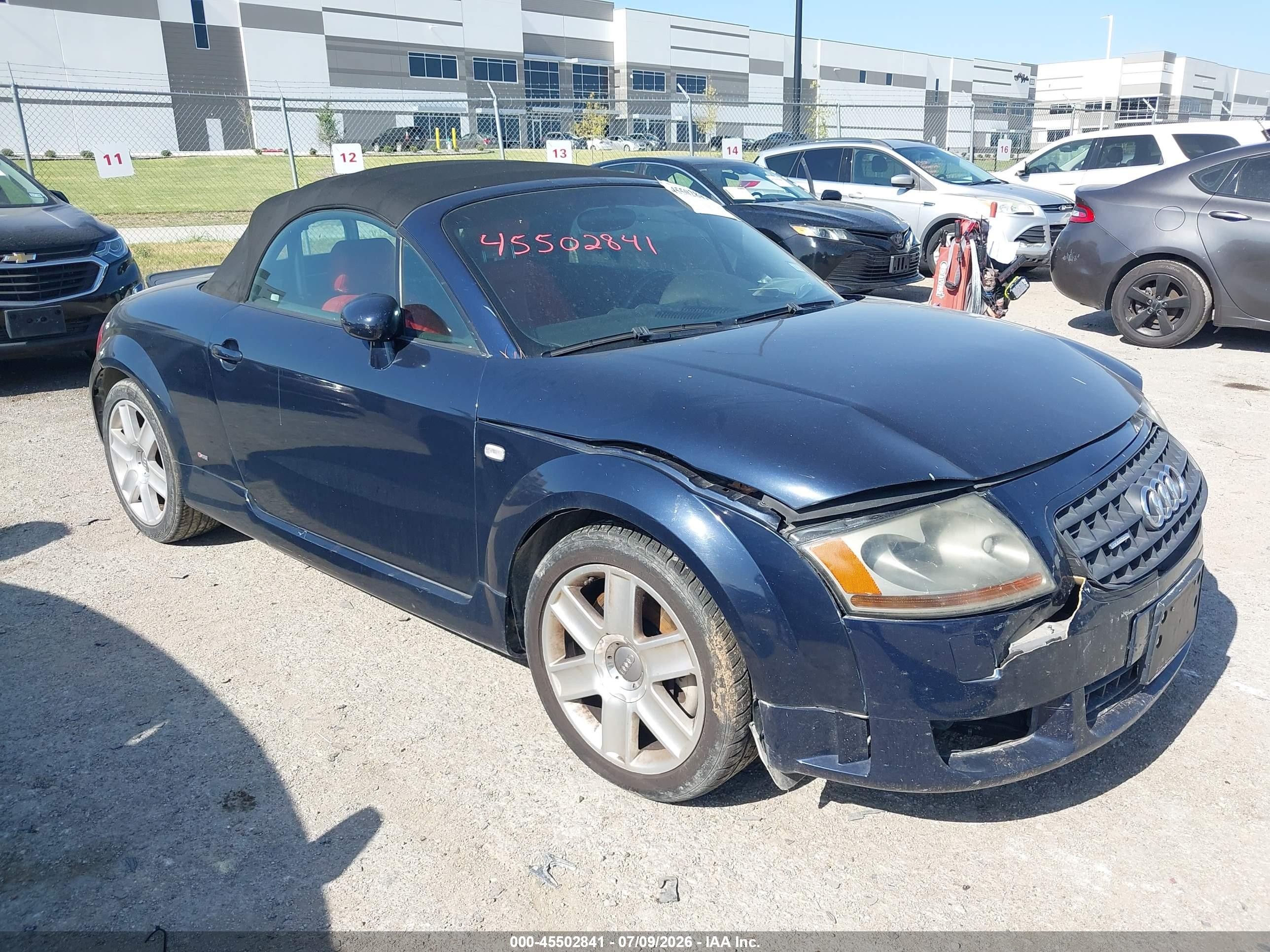 2005 Audi TT, VIN TRUUF28N951004969 — Перед