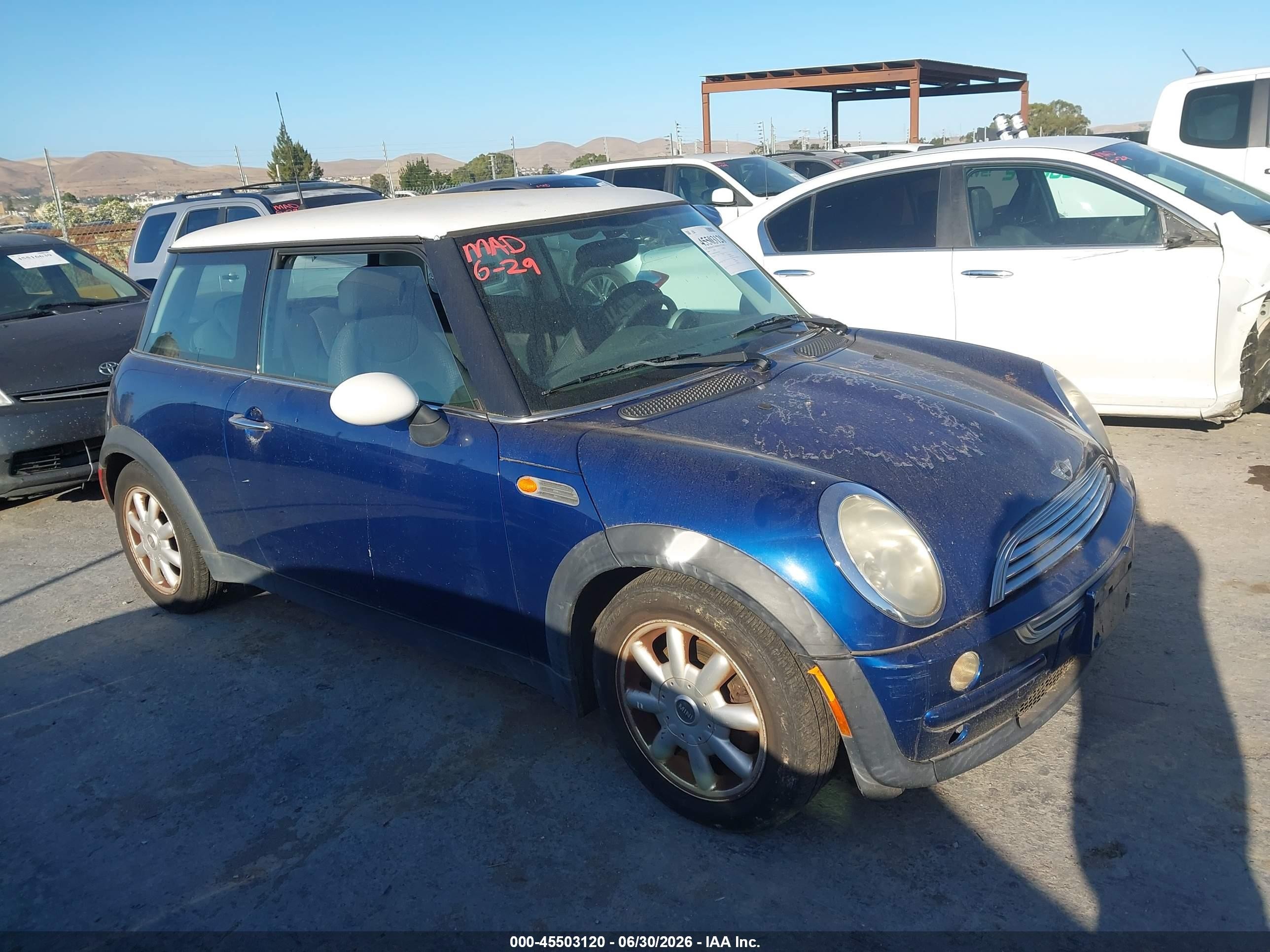 2004 MINI Hardtop, VIN WMWRC33434TC55812 — Обычный износ