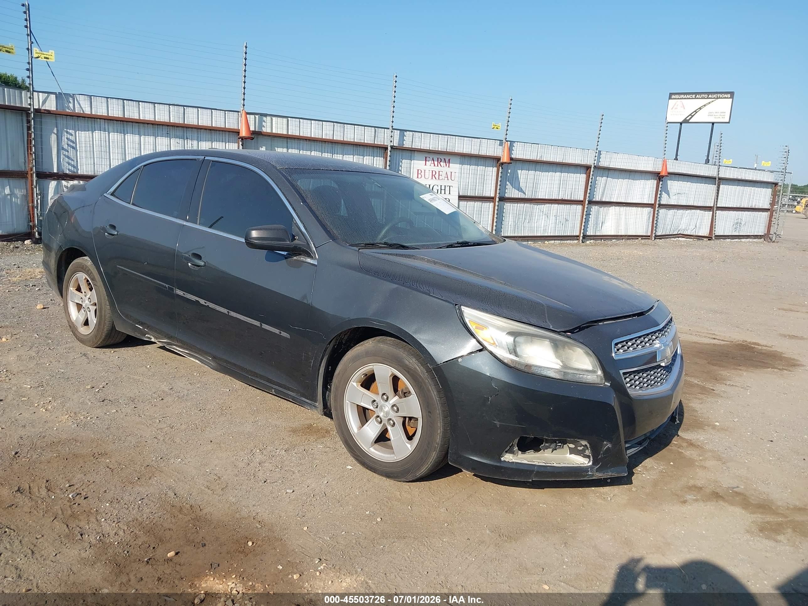 2015 Chevrolet Malibu LS, VIN 1G11A5SL8FF290377 — Front end