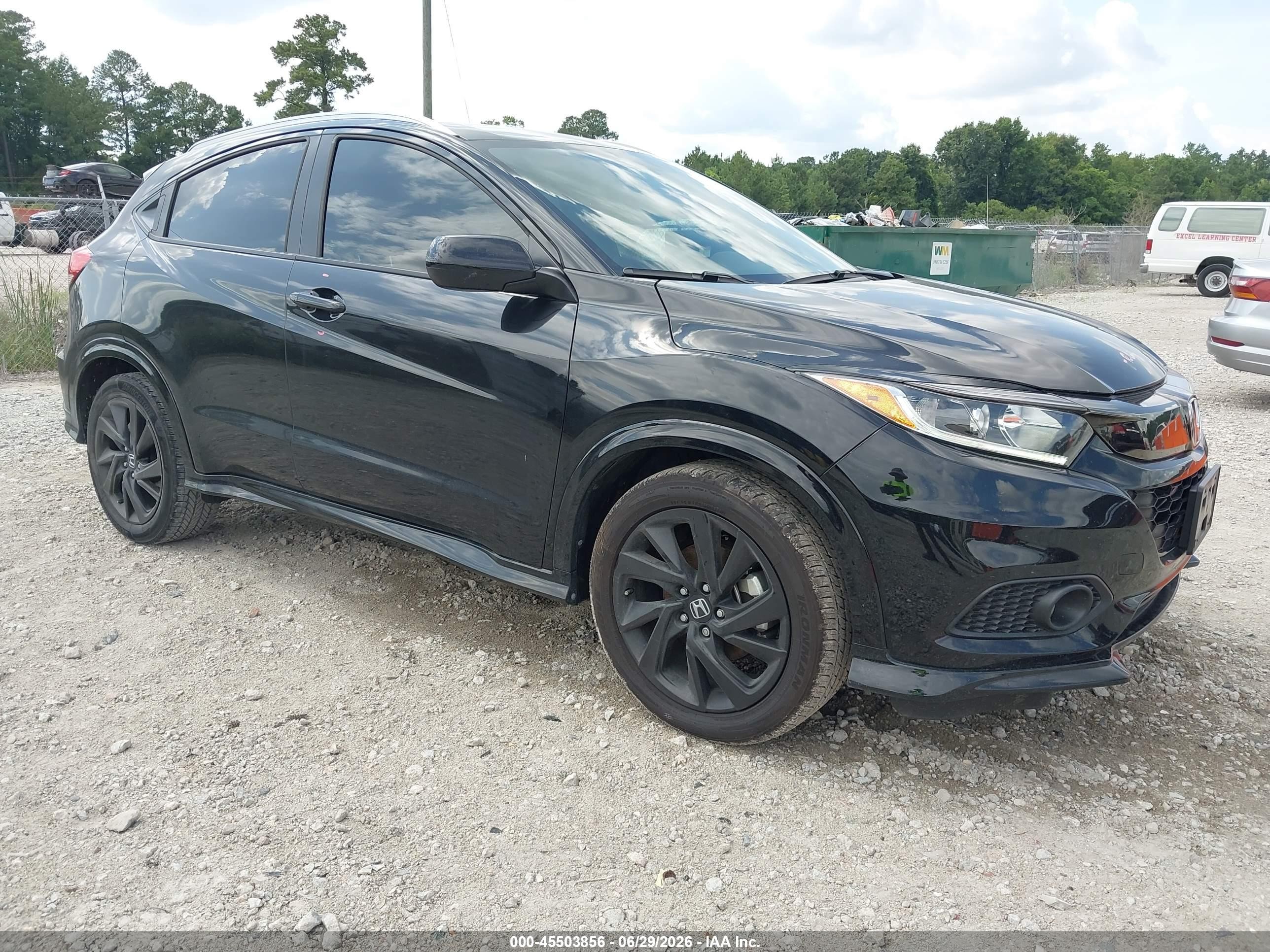 2022 Honda HR-V Sport, VIN 3CZRU5H13NM721921 — Бок