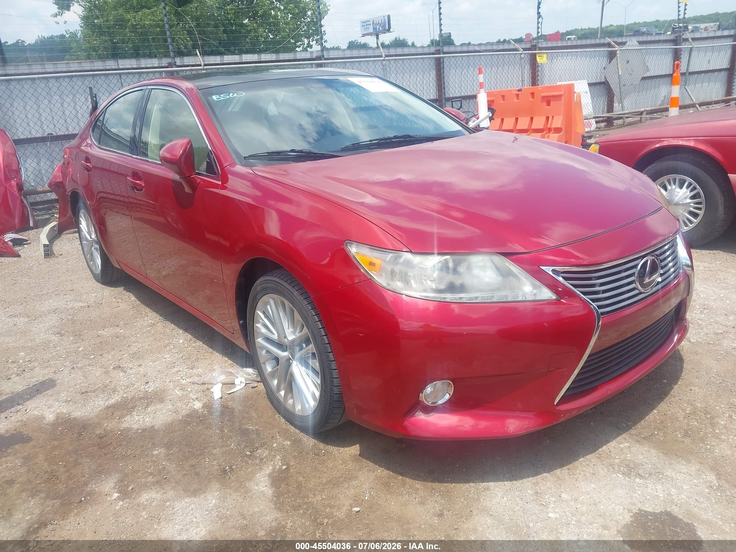 2013 Lexus ES 250, VIN JTHBK1GG4D2075143 — Rear end