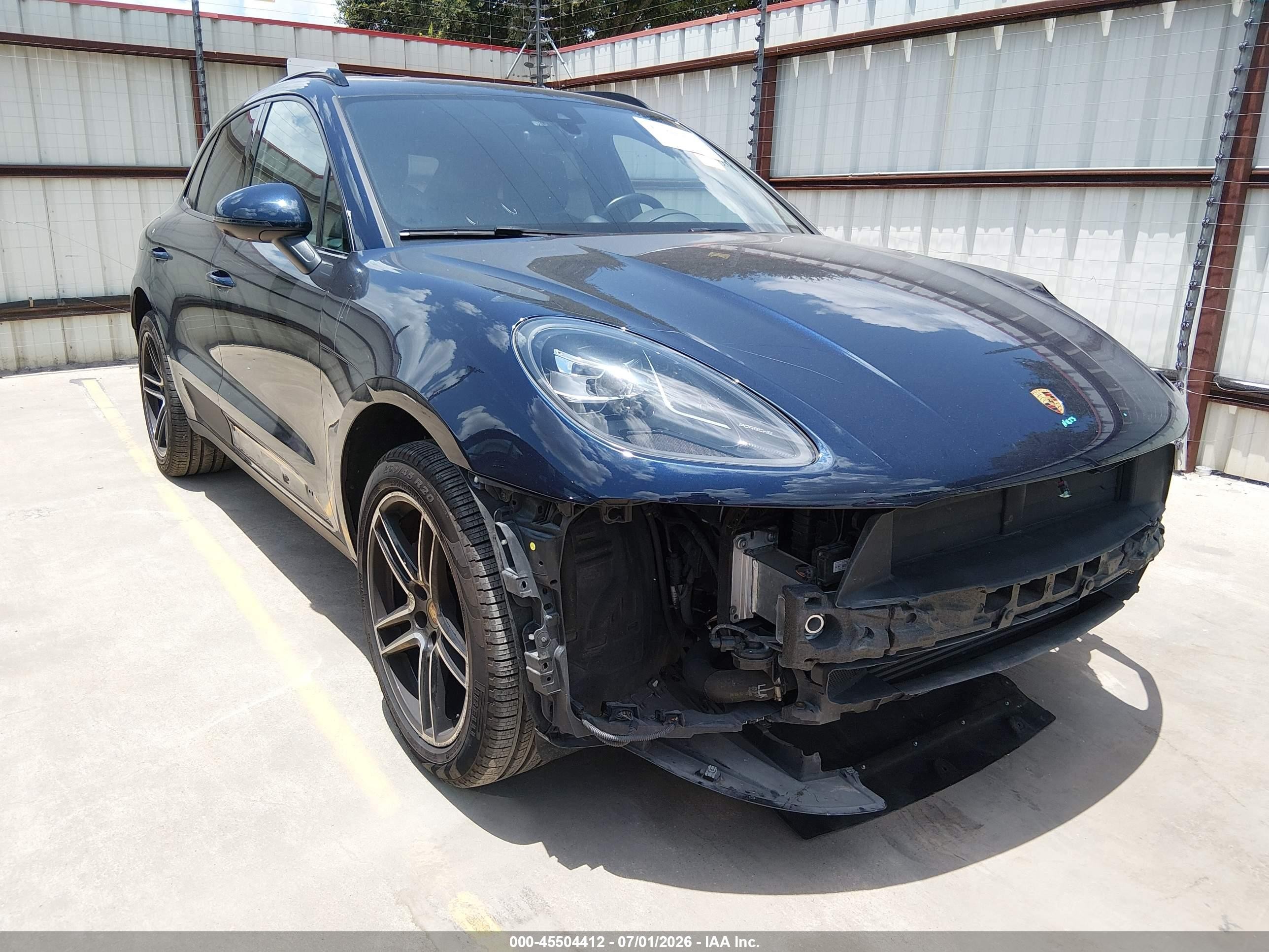 2021 Porsche Macan, VIN WP1AA2A5XMLB17188 — Front end