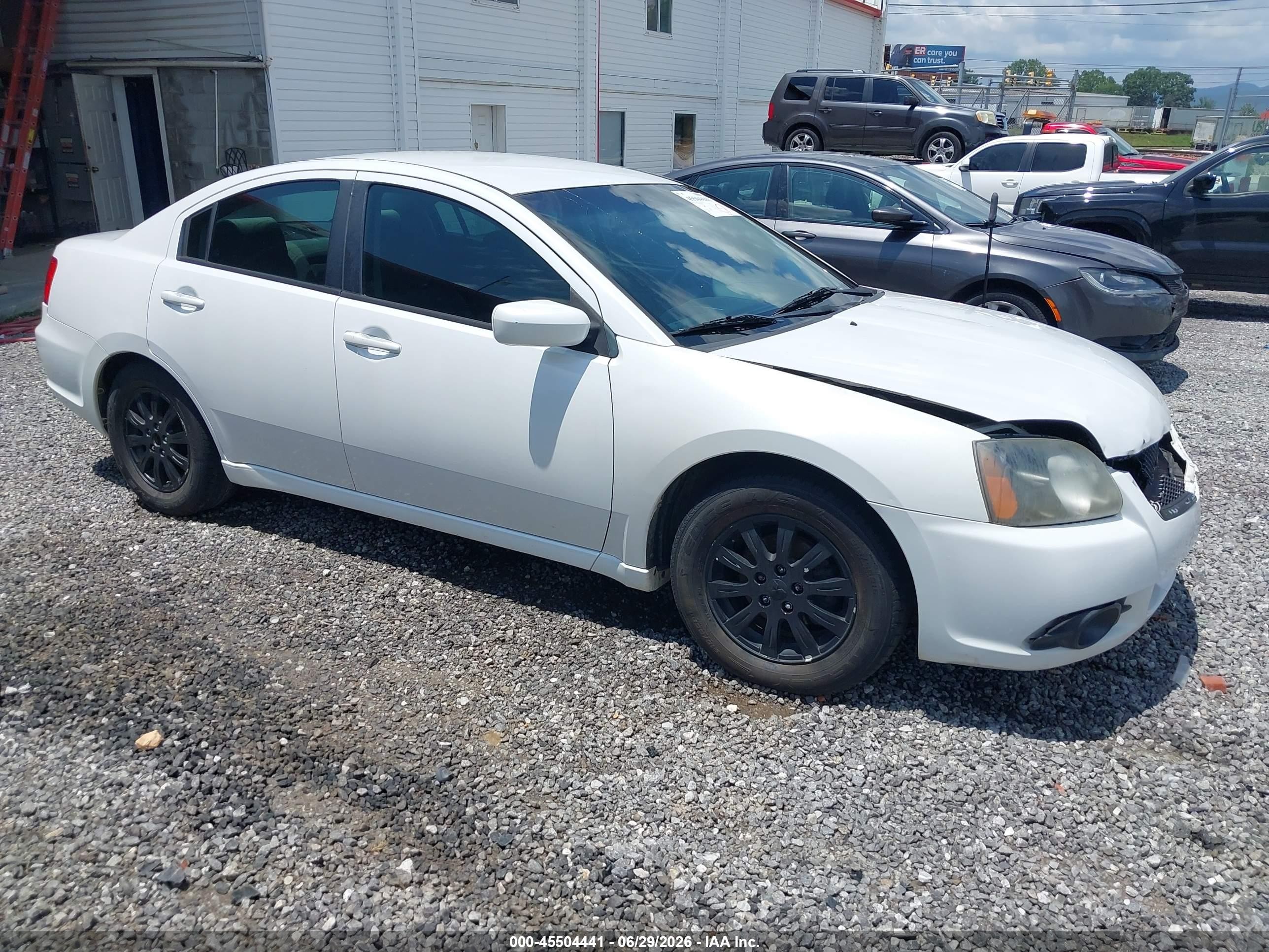 2011 Mitsubishi Galant FE, VIN 4A32B2FF9BE030272 — Front end