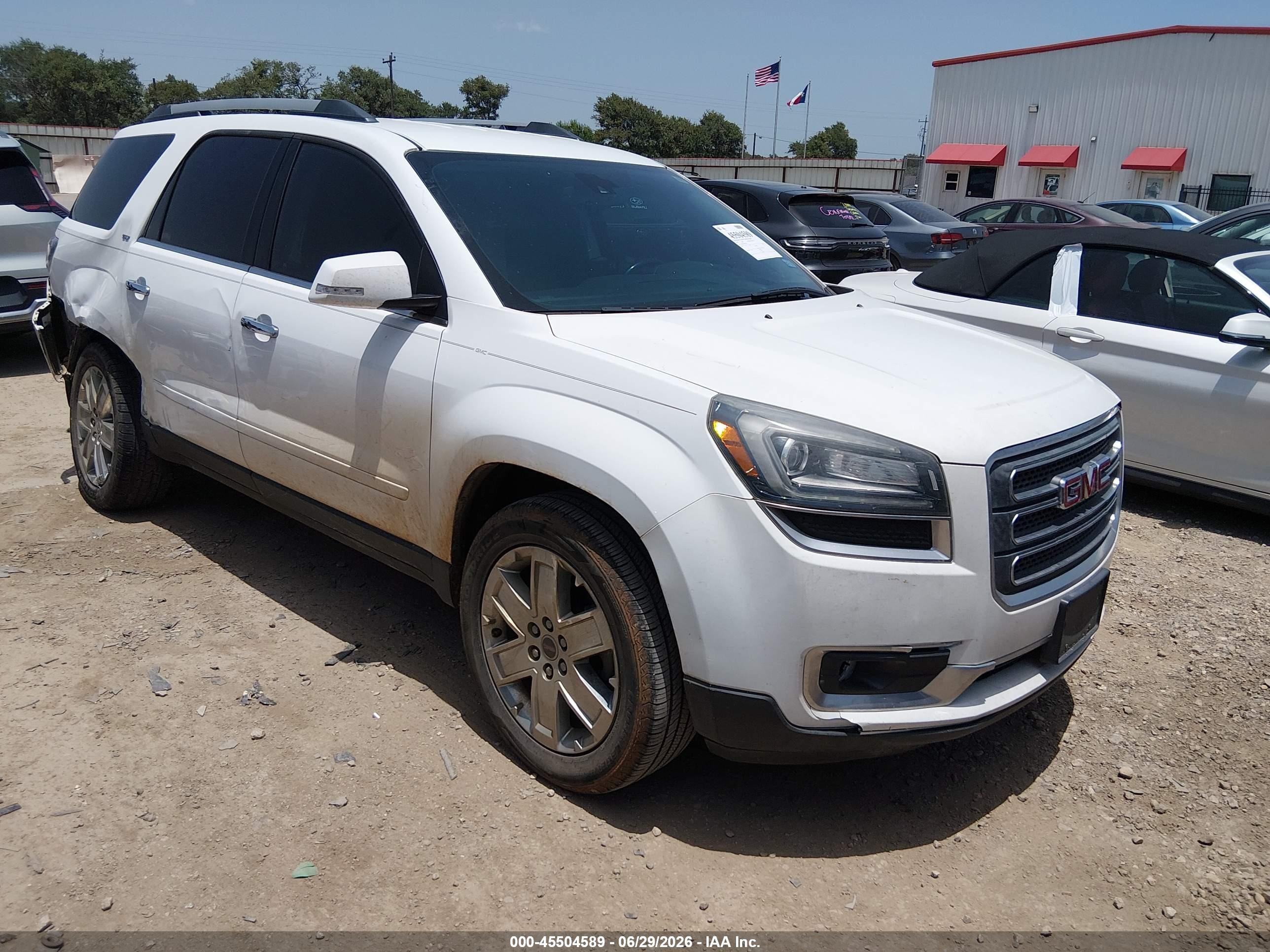 2017 GMC Acadia Limited, VIN 1GKKRSKD8HJ237887 — Rear end