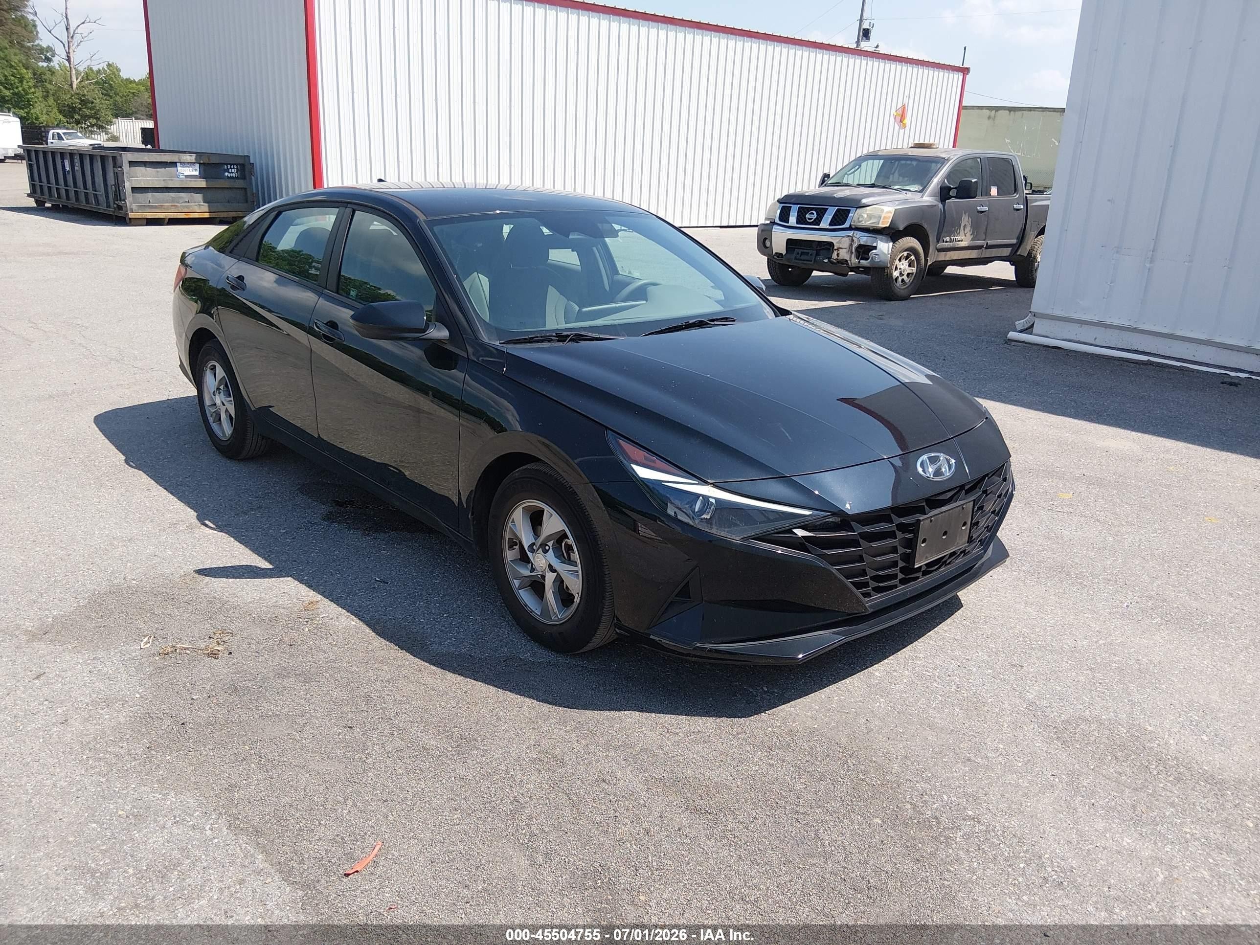 2021 Hyundai Elantra SE, VIN 5NPLL4AG8MH049768 — Normal wear