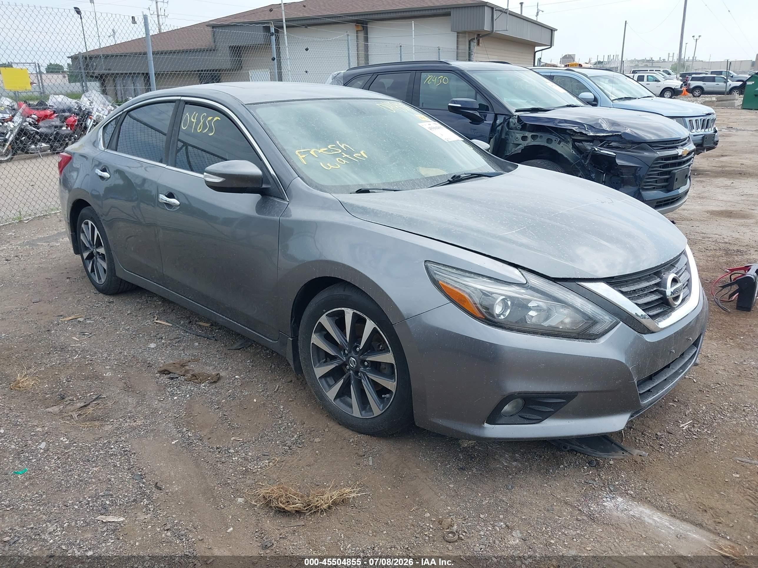 2016 Nissan Altima S, VIN 1N4AL3AP2GN361256 — Fresh water flood